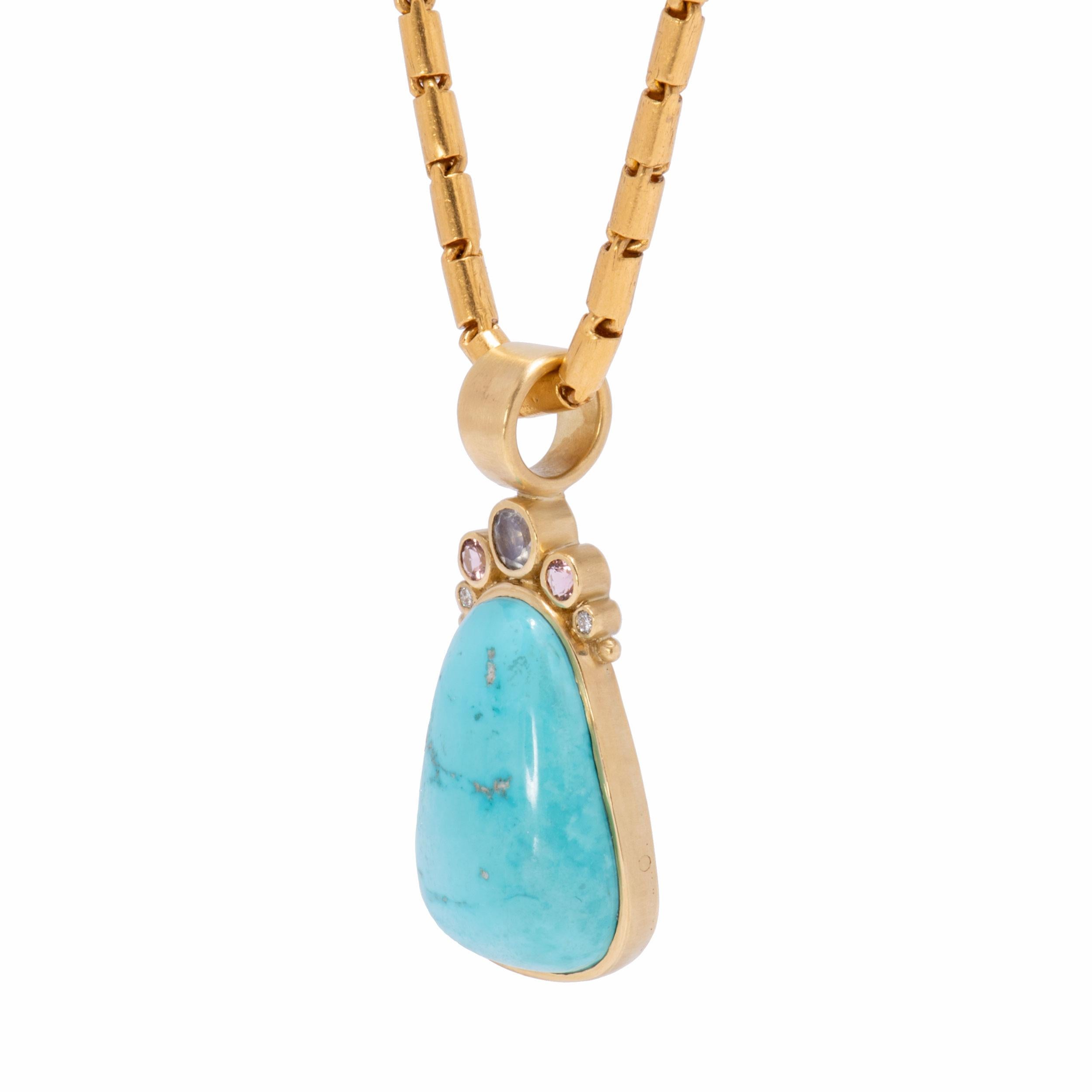 Contemporary Candelaria Turquoise Cloud Pendant in 18 Karat Gold with Moonstone For Sale