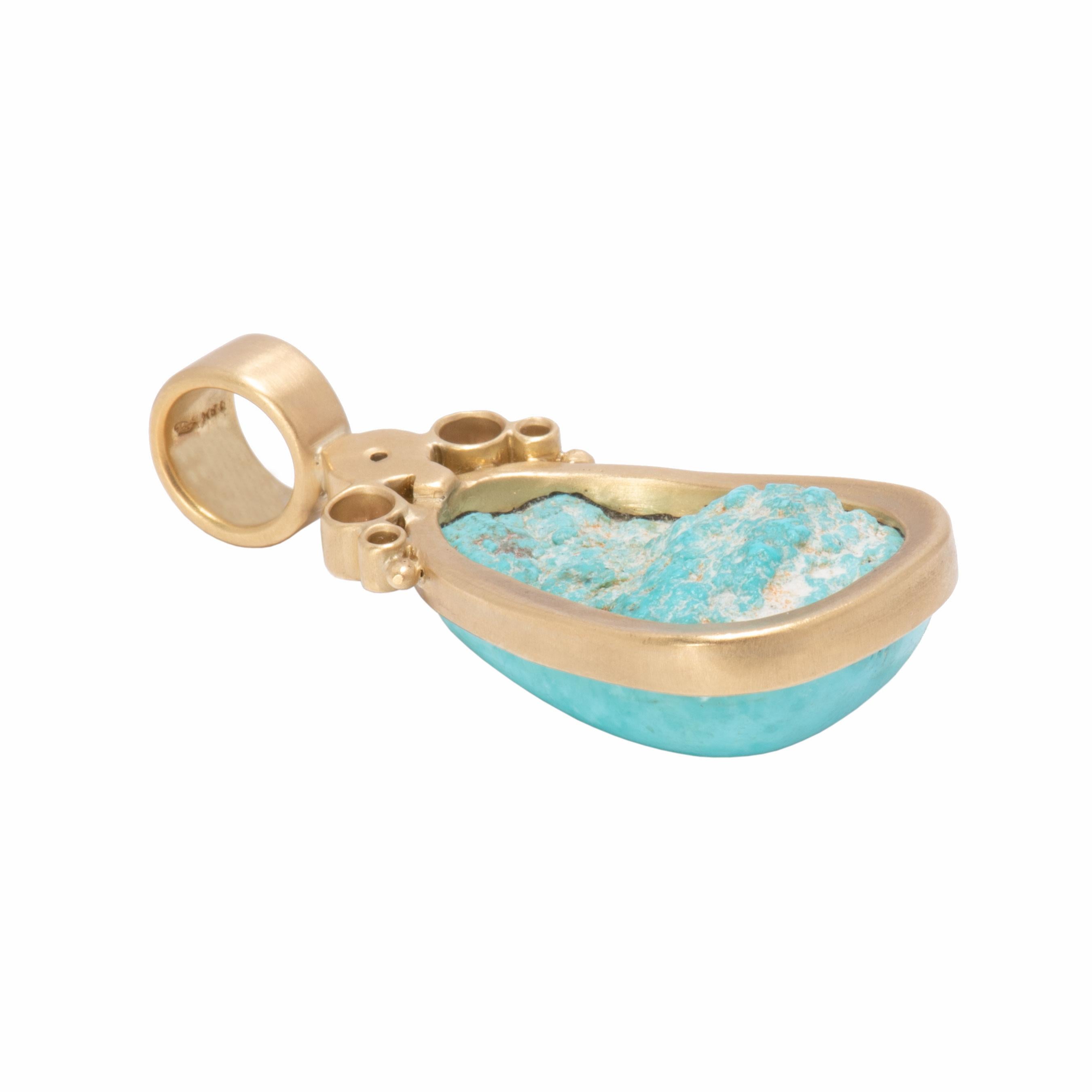 Candelaria Turquoise Cloud Pendant in 18 Karat Gold with Moonstone For Sale 2