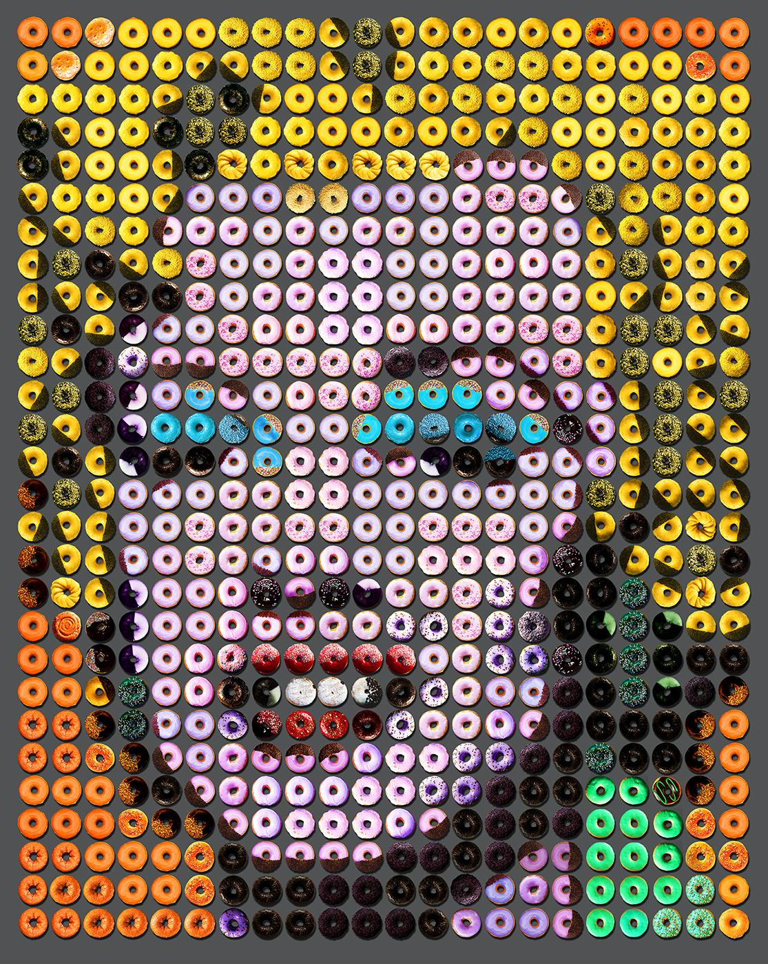 „Double Warhol Marilyn aus Nussbaumholz“  Pop Donuts (Schwarz), Color Photograph, von Candice CMC