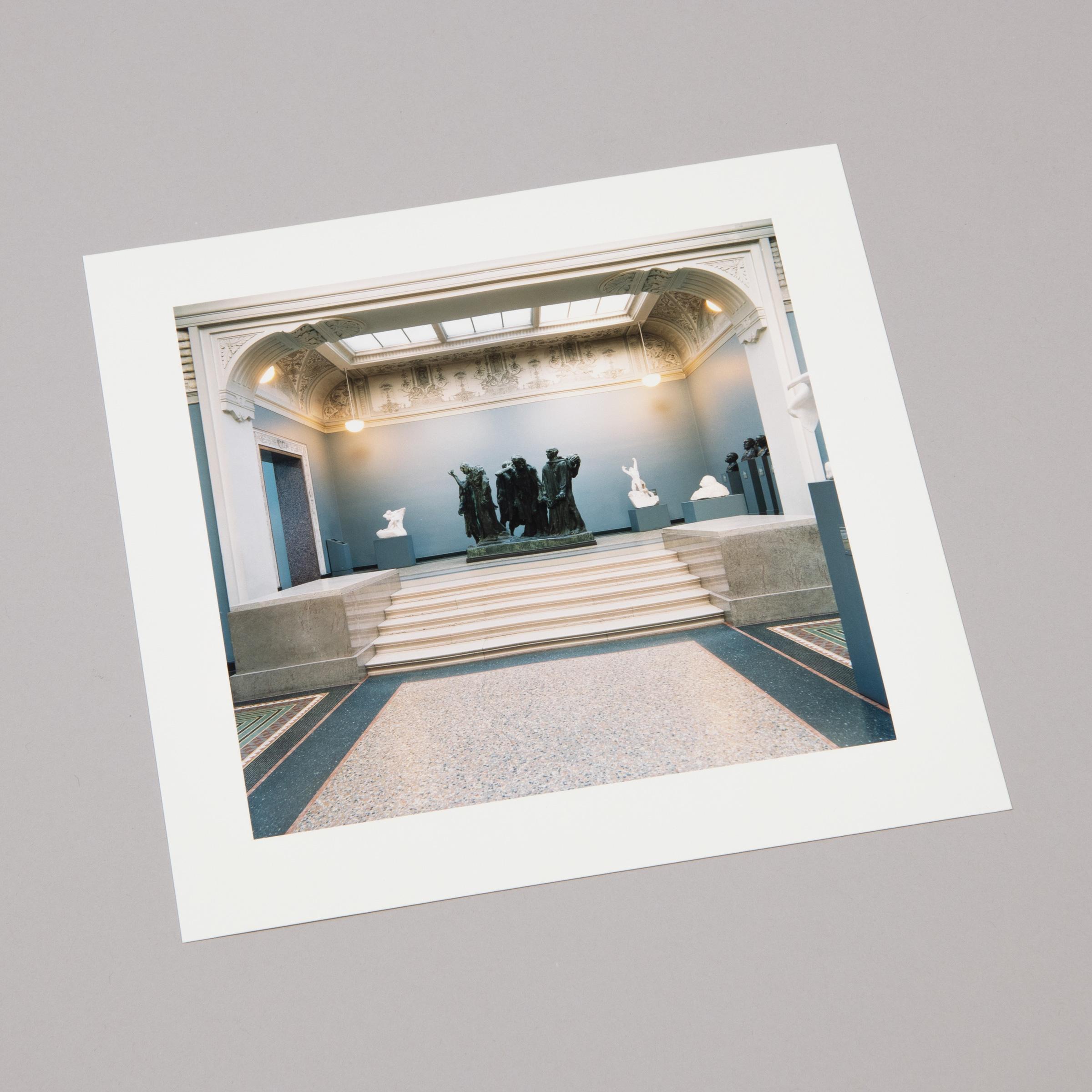 Candida Höfer, N.Y Carlsberg Glyptotek Kopenhagen III - Signierte Fotografie (Zeitgenössisch), Photograph, von Candida Hofer