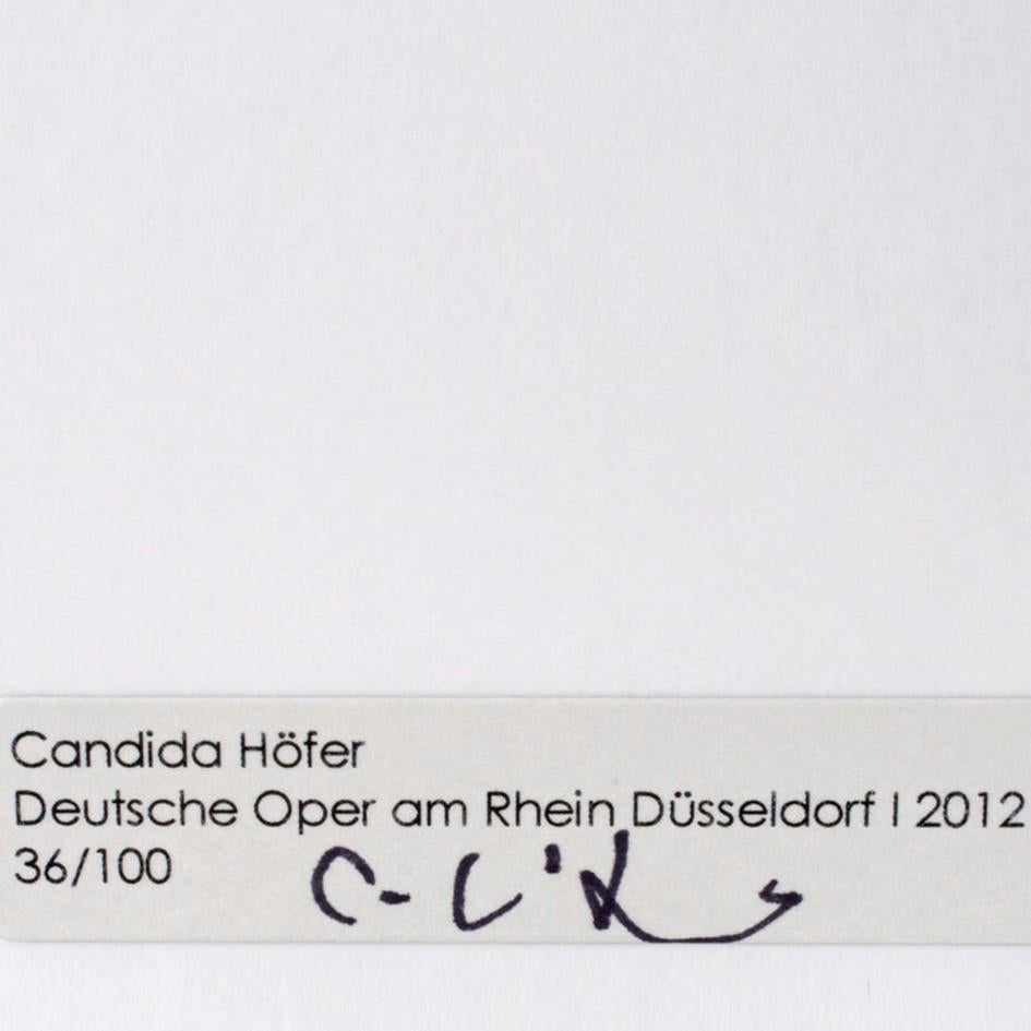 Deutsche Oper am Rhein Düsseldorf von Candida Höfer, C-Print, Fotografie im Angebot 3