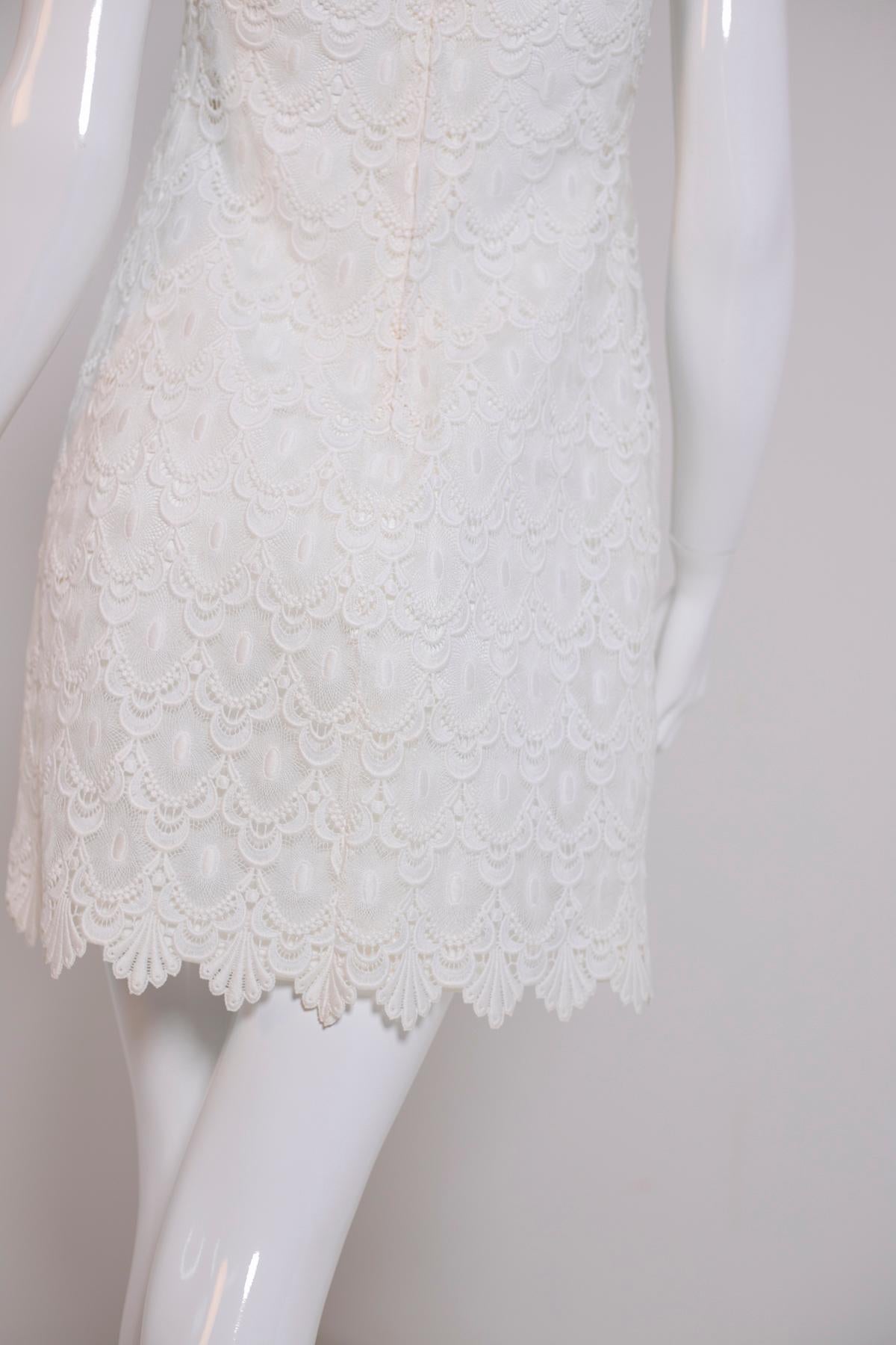 Candide Vintage White Lace Dress In Good Condition For Sale In Milano, IT