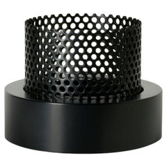 Portavelas "Perform Black" de aluminio fresado CNC y acero perforado