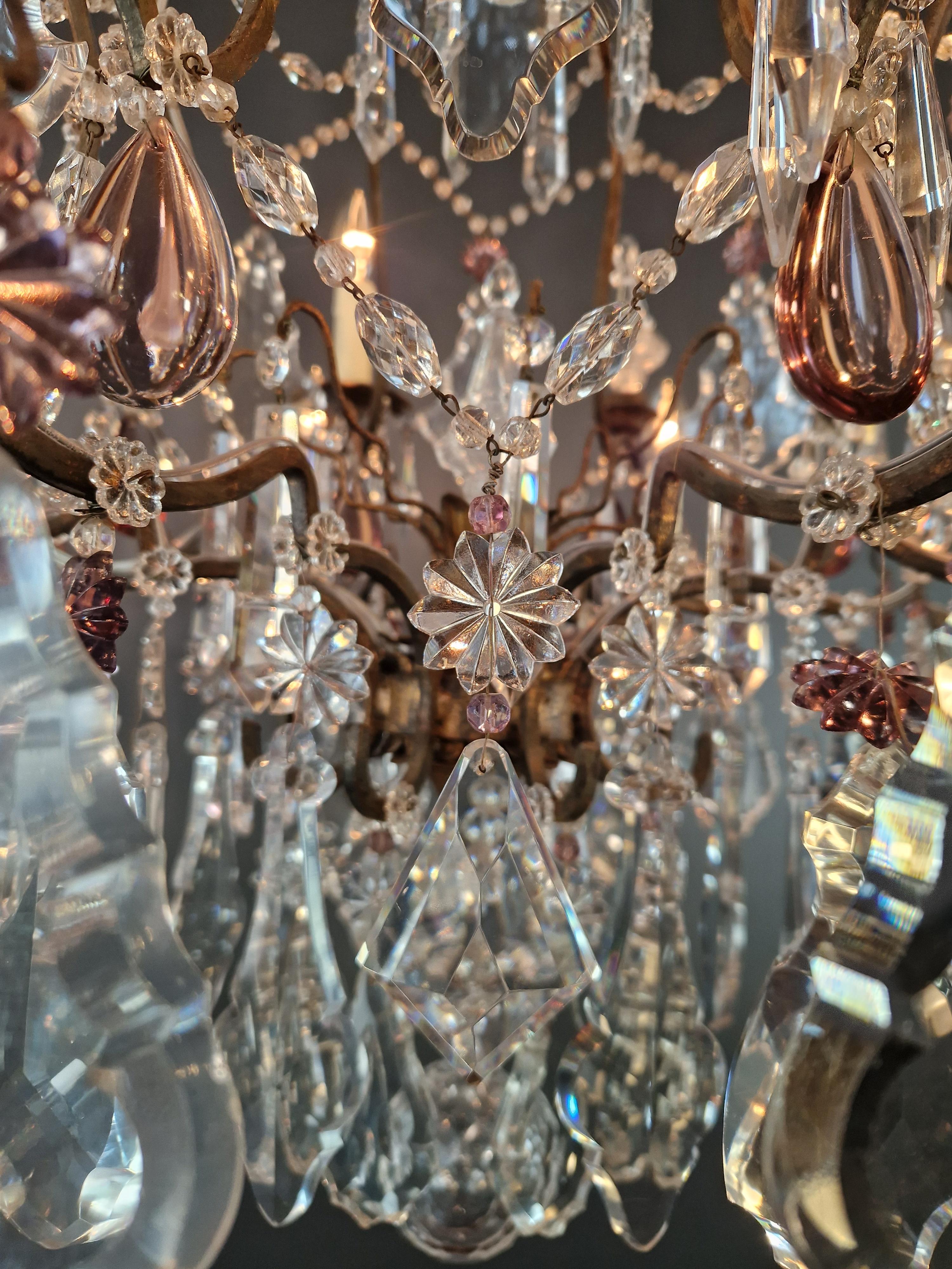 Inizio XX secolo Lampadario tradizionale antico a candela con cristalli viola Art Deco in vendita