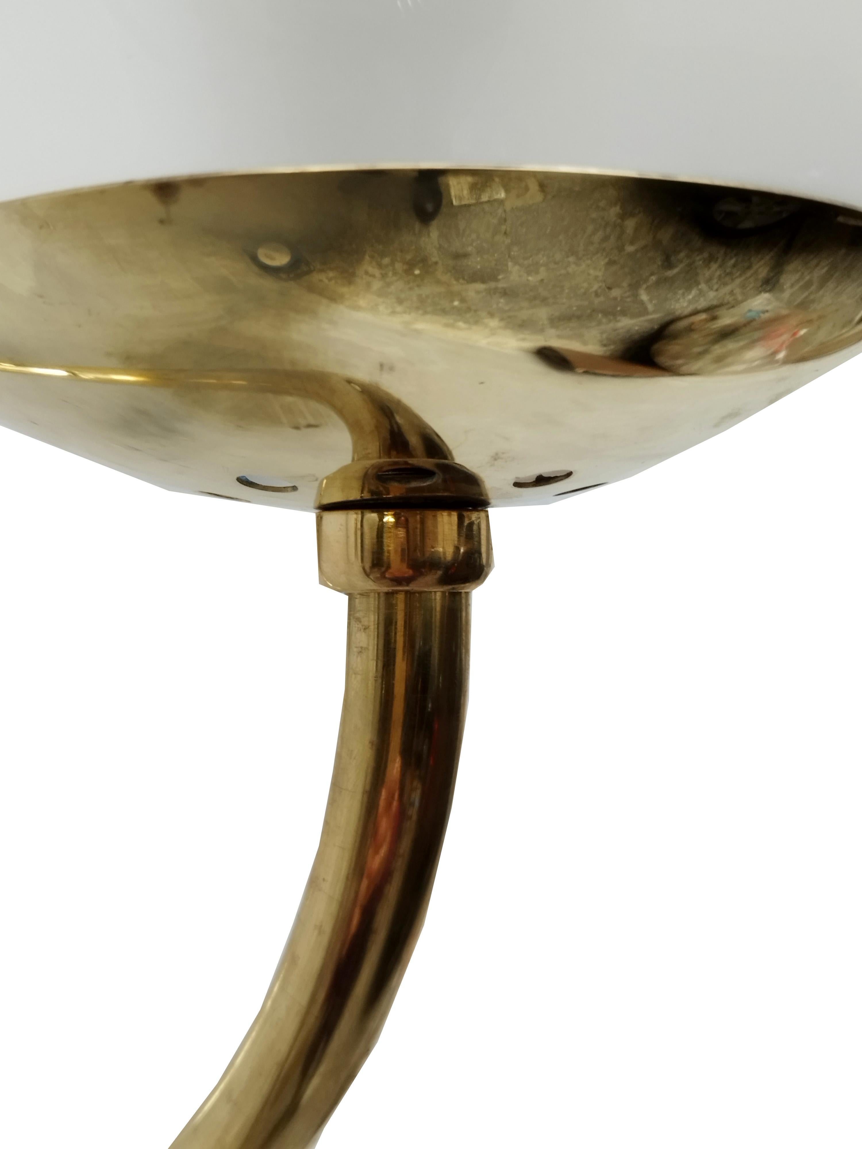 Candle Milano  Pair of Mod.B458 Brass and Glass Wall Lamps, 1970s In Good Condition For Sale In Naples, IT