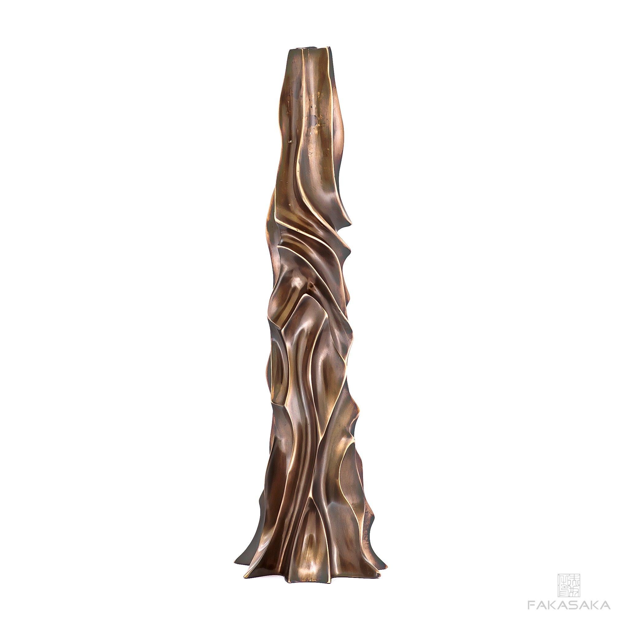 Candleholder in dark bronze by Fakasaka Design
Dimensions: W 13.5 x D 13.5 x H 41.5 cm
Materials: Finished in polished bronze.

Also available in polished bronze.