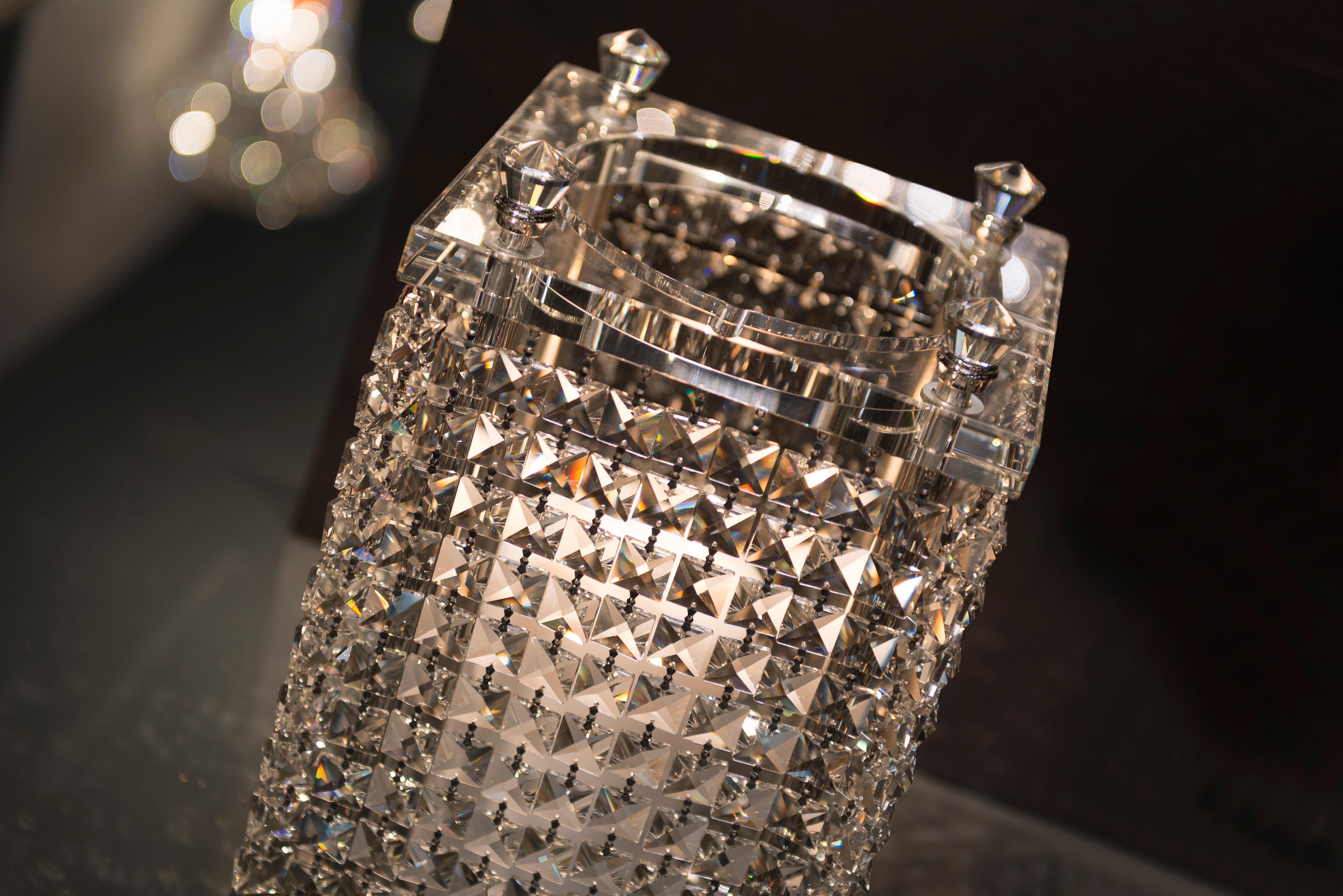 candle holder with crystal drops