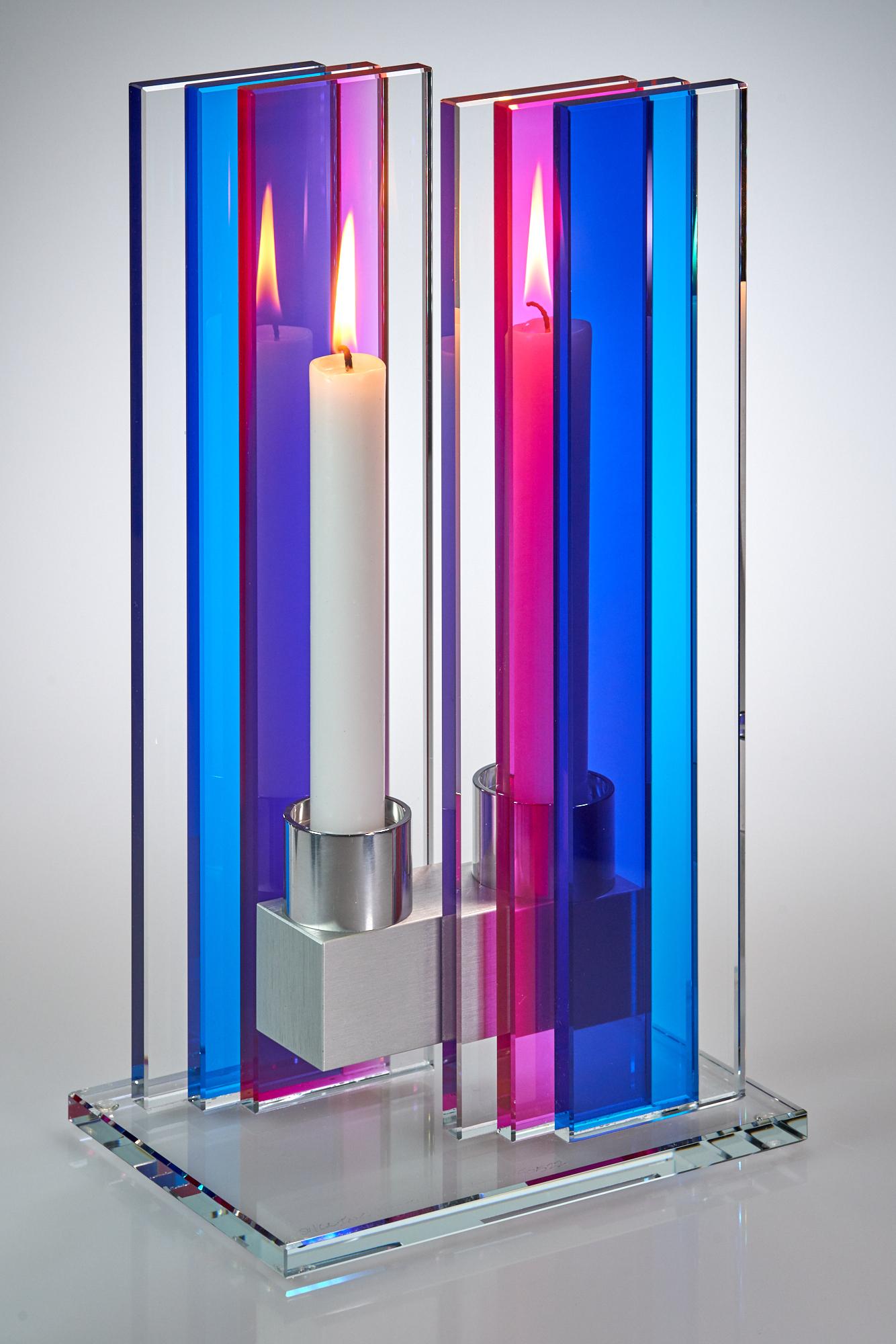 Contemporary Blue & Pink Glass & Aluminum Candlestick (amerikanisch) im Angebot