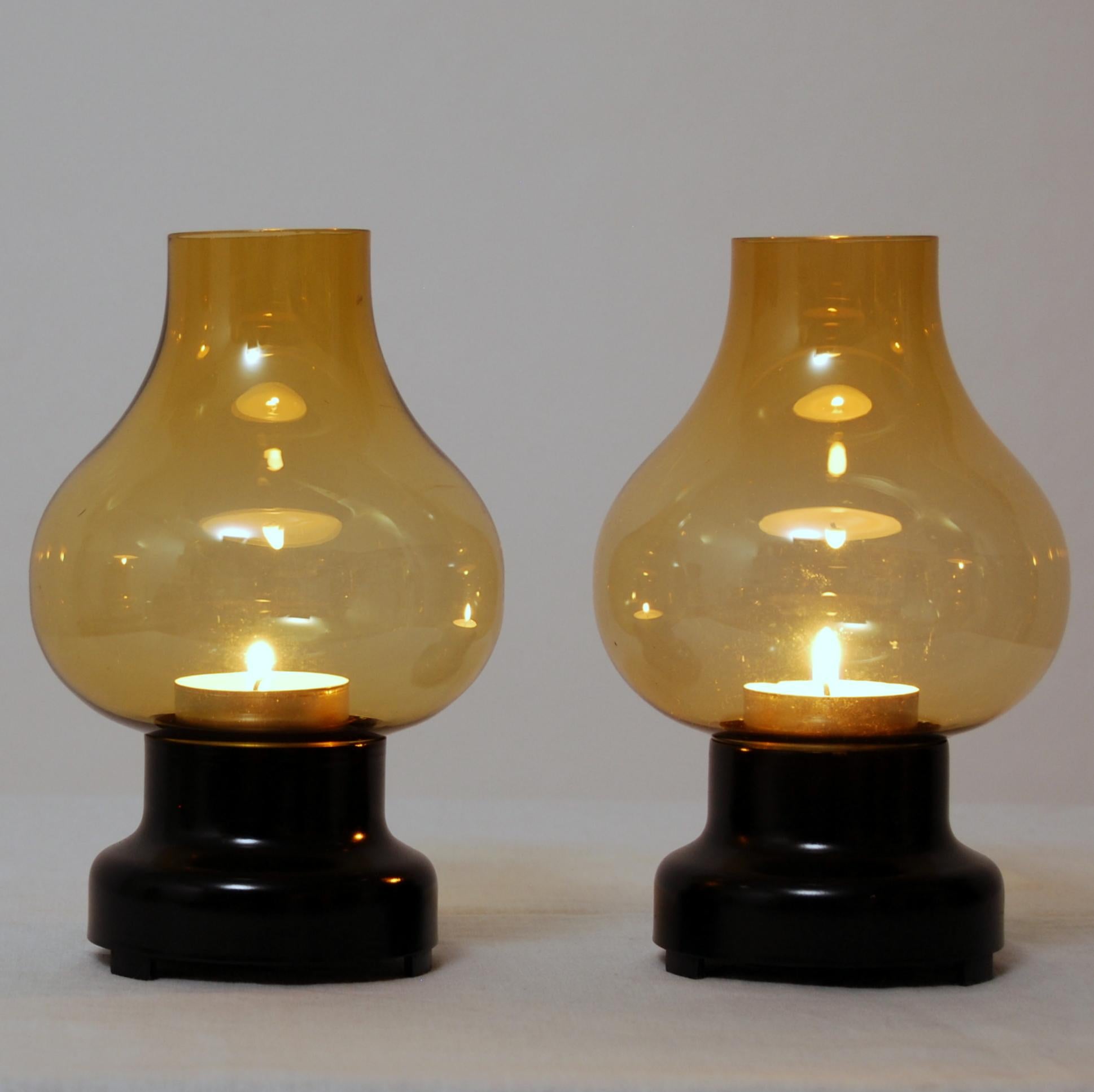 The Ofir candleholders from Ateljé Lyktan was designed by Hans Bergström in 1958. Hans Bergström has designed many Classic pieces for Ateljé Lyktan and Ofir is one of them.
 