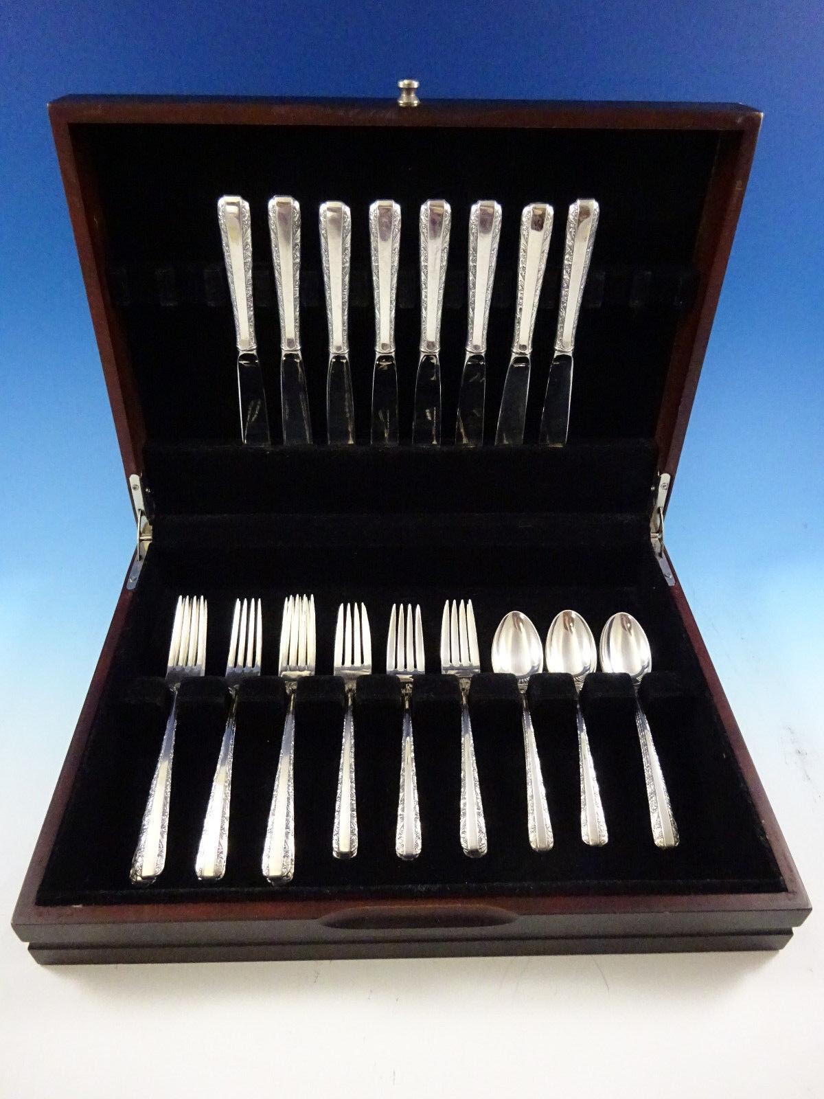 Candlelight by Towle Sterling Silver Flatware Set For 8 Service 32 Pieces In Excellent Condition For Sale In Big Bend, WI