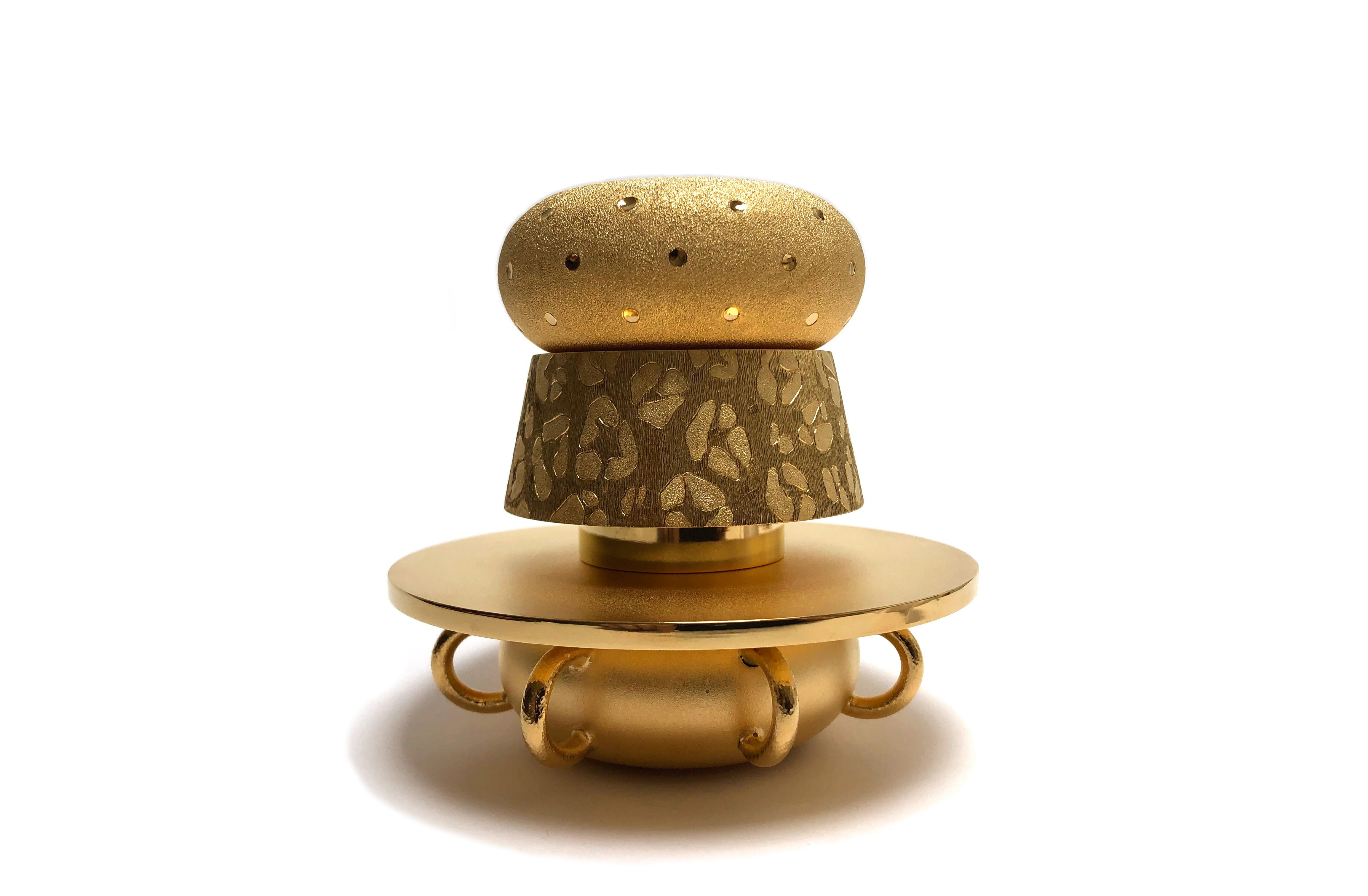  Gold-plated Candleholder Born to Be a Light, 