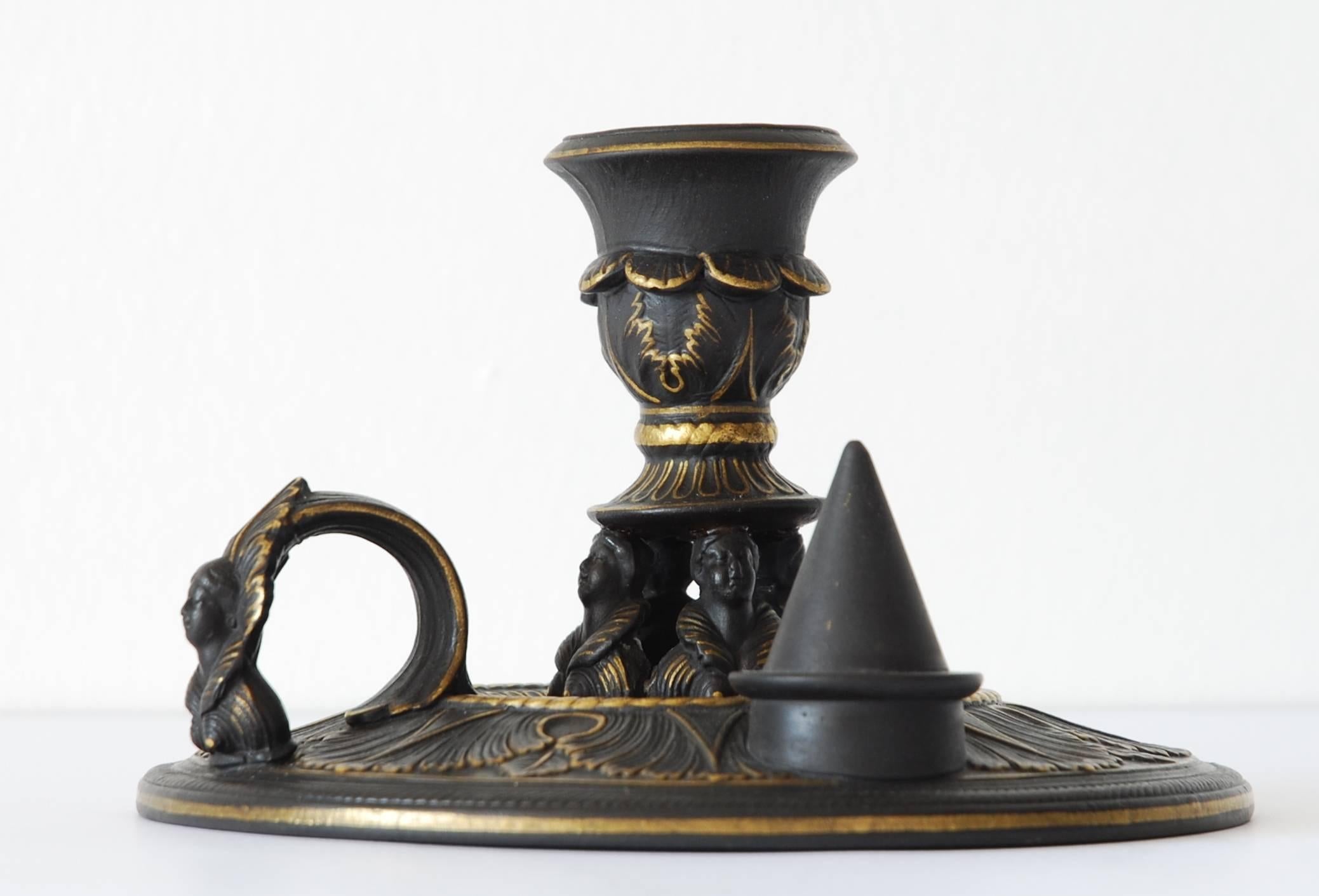 Victorien Chandelier en basalte noir doré:: Wedgwood:: vers 1880