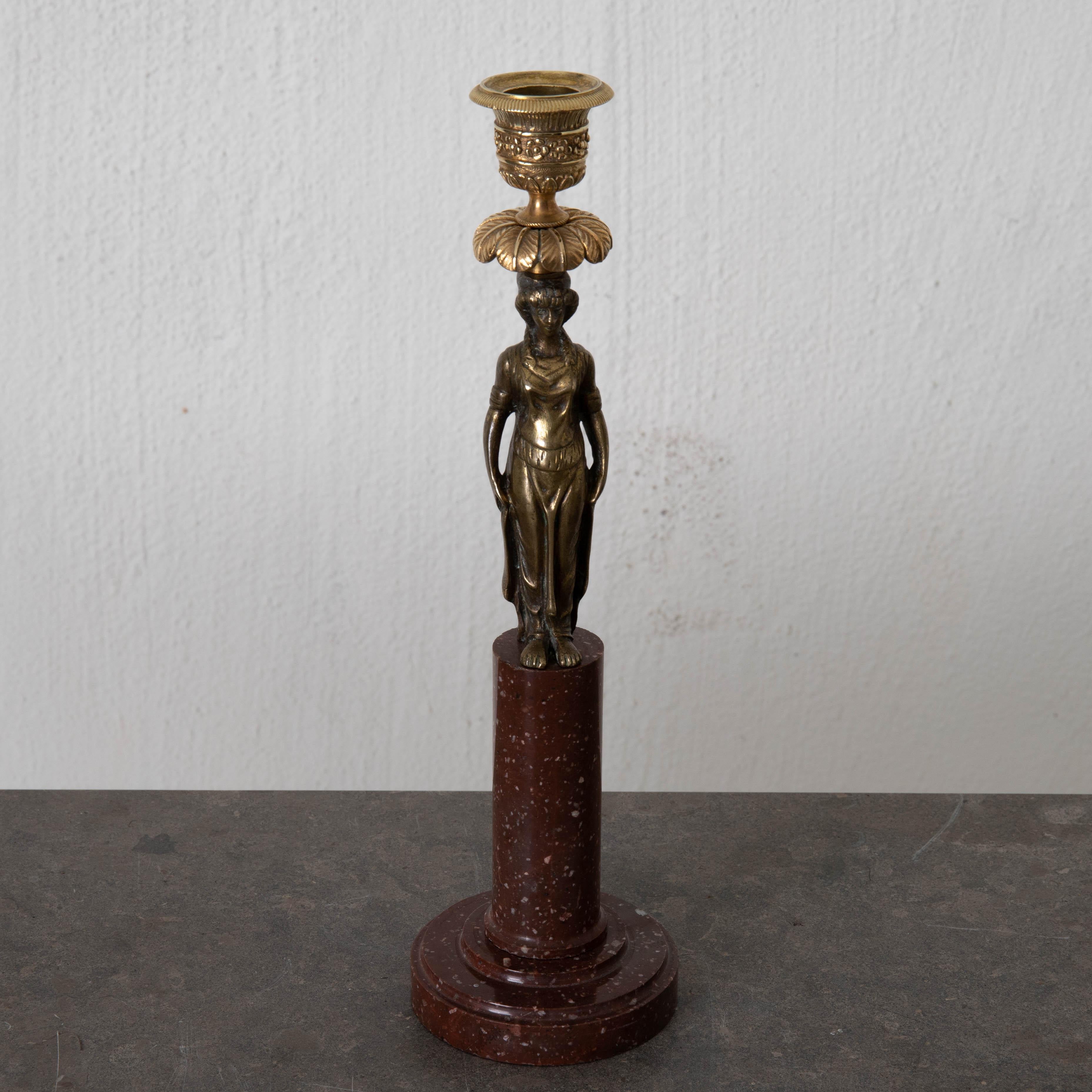 Candlesticks Gustavian Pair Swedish 18th Century Red Marble Dark Bronze Sweden In Good Condition For Sale In New York, NY