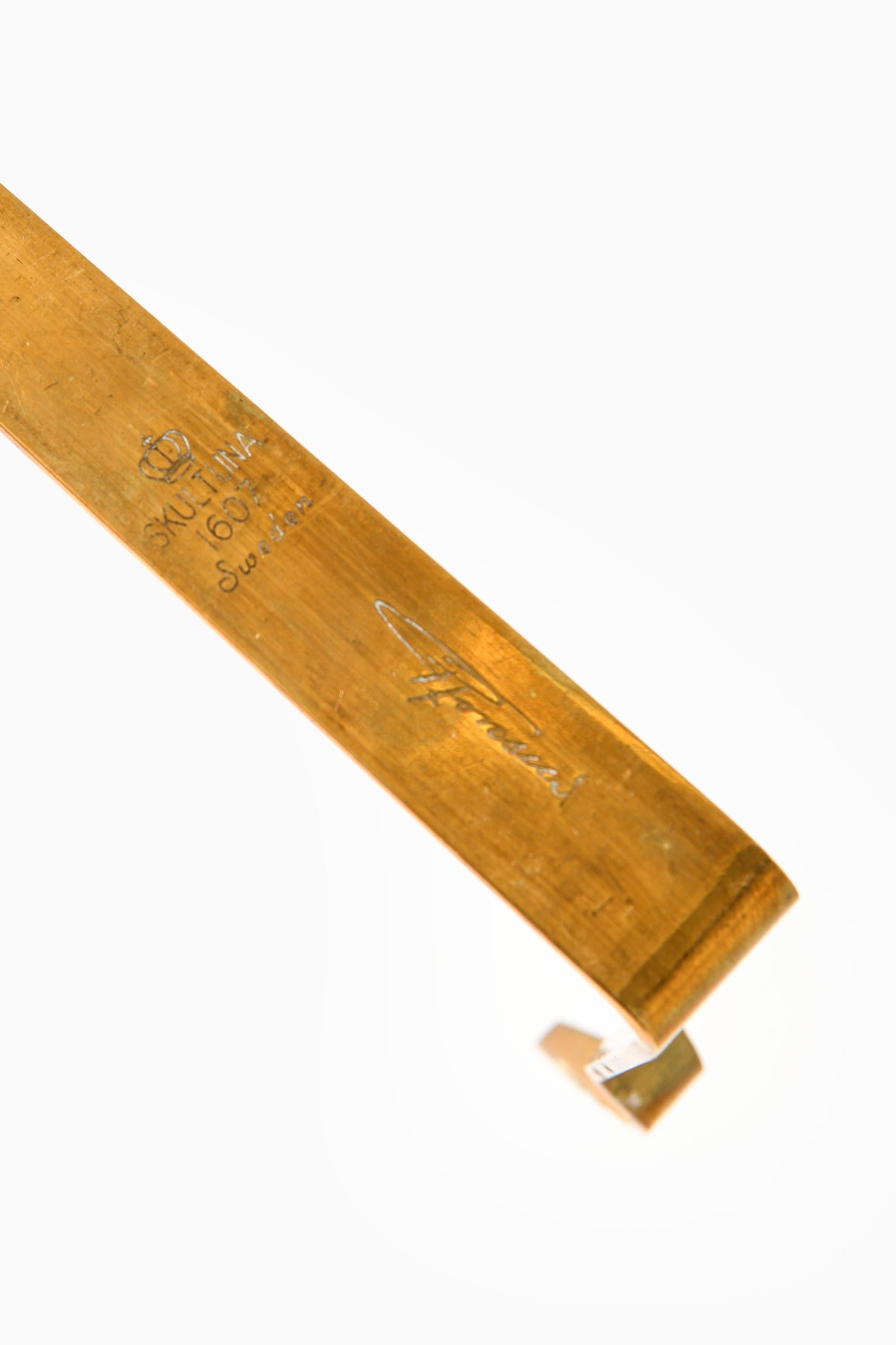 Swedish Candlesticks in Brass by Pierre Forssell for Skultuna, 1950s For Sale