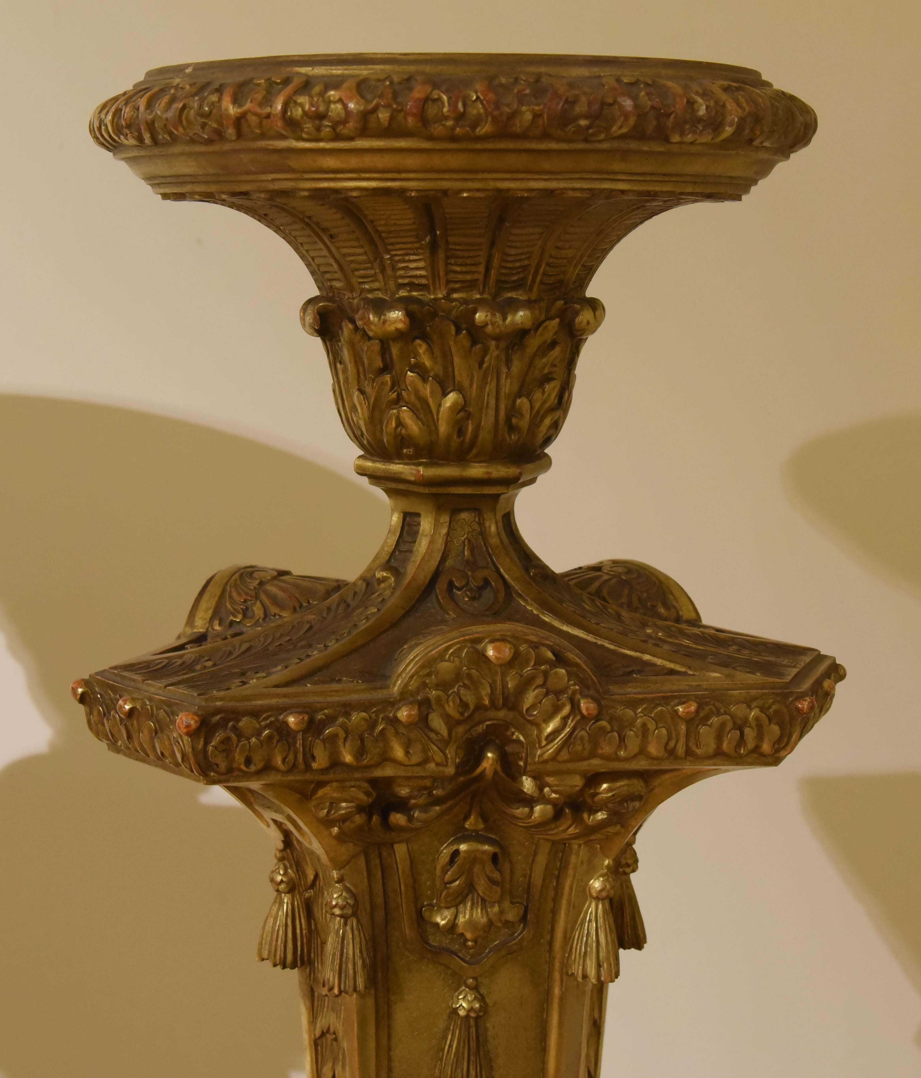 19th Century Candlesticks Napoleon III  Sculpted, Gold Leaf Gilding, late 1800s In Good Condition For Sale In Torino, Torino