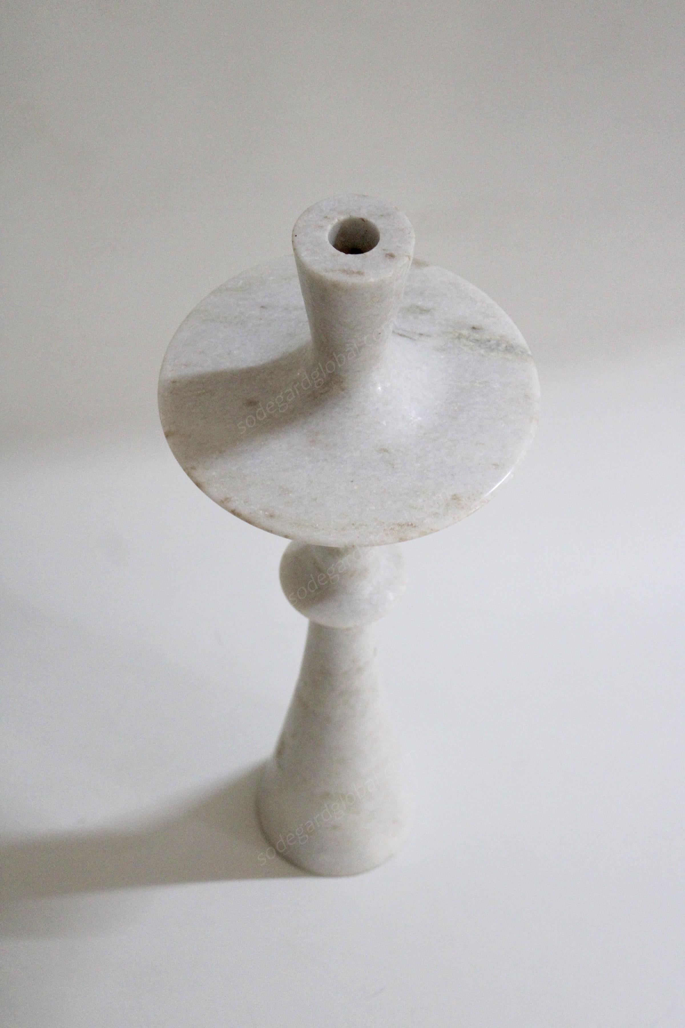 Candlesticks Plate II in White Marble Handcrafted in India By Paul Mathieu For Sale 2