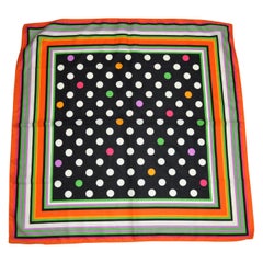 Candy Cane-Schal mit mehrfarbigen Polka-Dot-Mittelschal in der Mitte