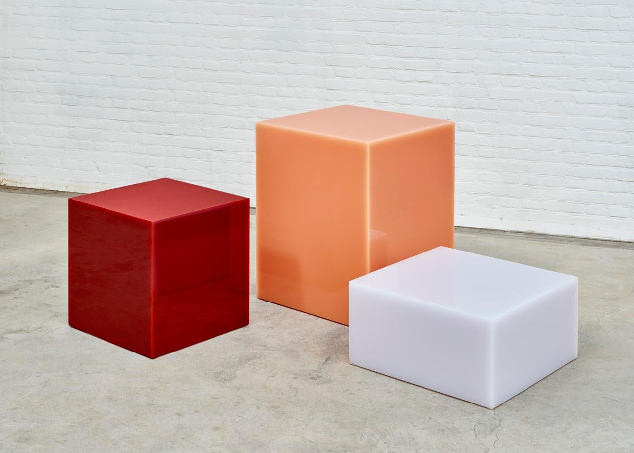 Zeitgenössischer hellrosa Beistelltisch oder Nachttisch, Sabine Marcelis Candy Cube (Moderne) im Angebot