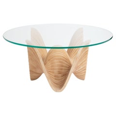 Candy Dining Table Medium di Piegatto, un tavolo scultoreo contemporaneo