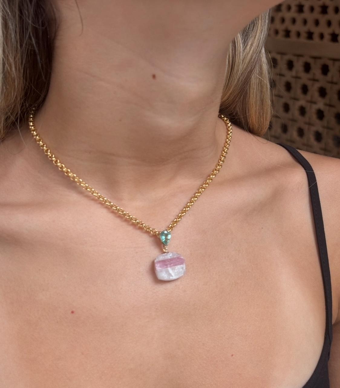Ciondolo a forma di piatto di caramella, quarzo, tormalina rosa e oro 14k in vendita 8