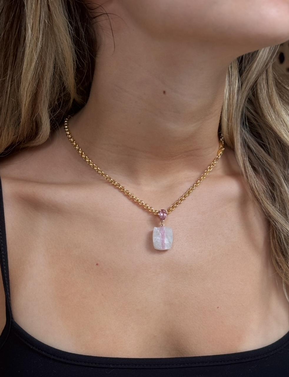 Ciondolo a forma di piatto di caramella, quarzo, tormalina rosa e oro 14k in vendita 3