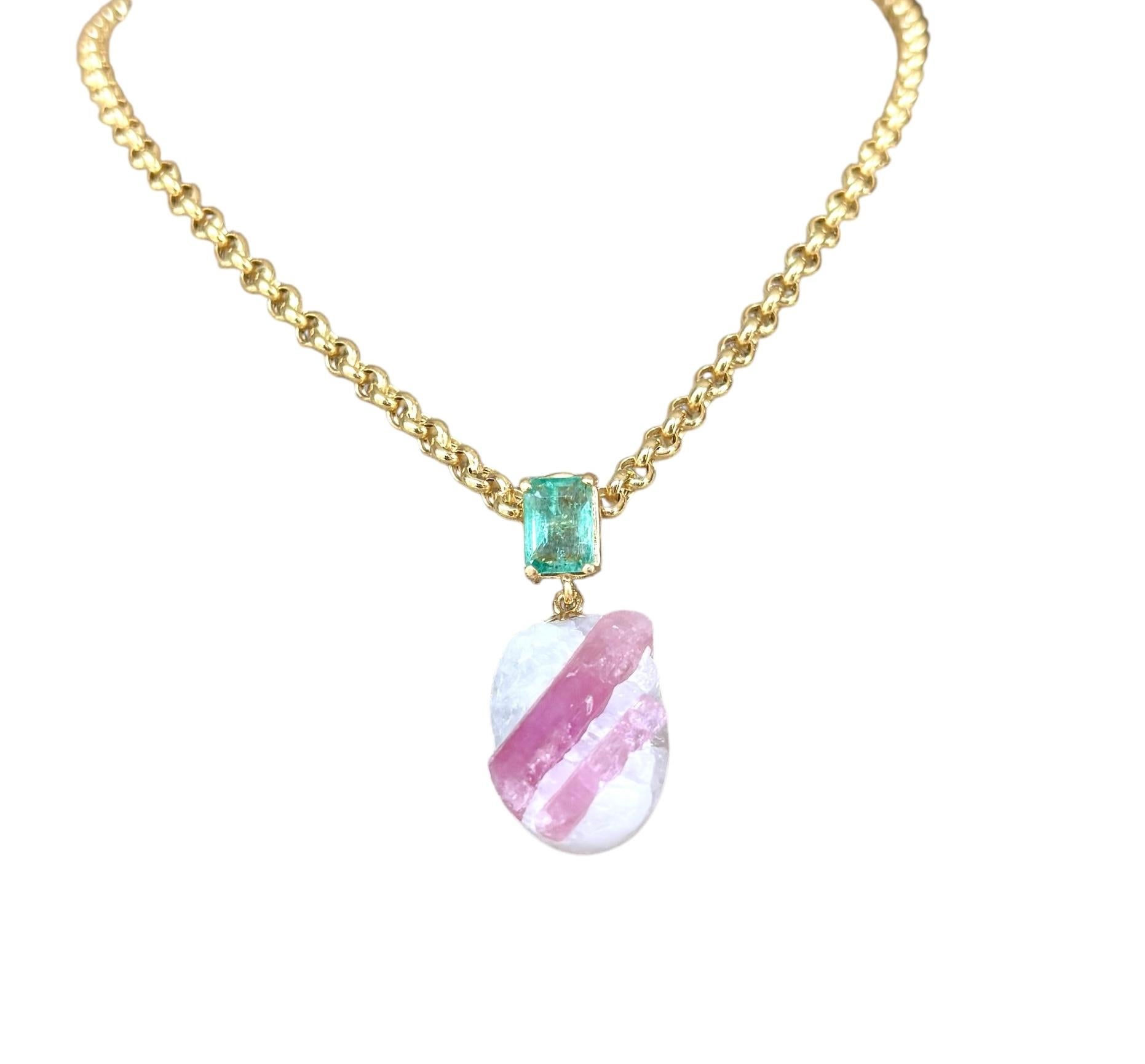 Pendentif candy en or 14 carats avec tourmaline rose et émeraude taillée en émeraude en vente 7