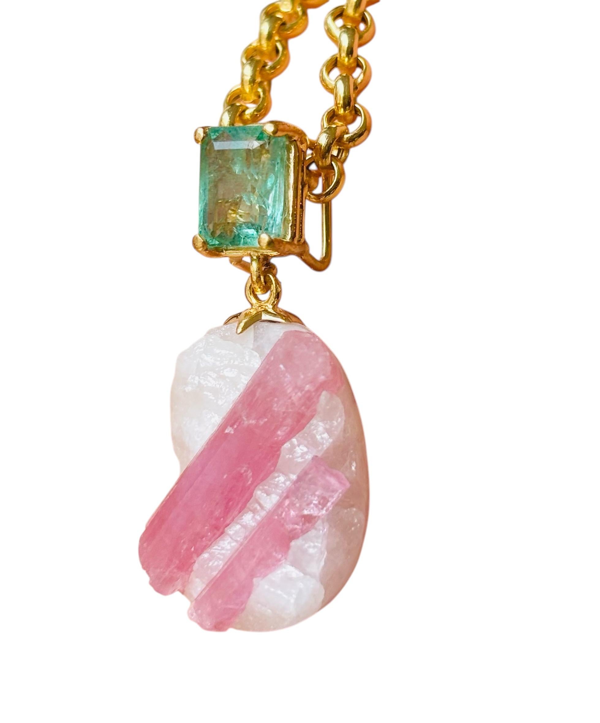 Pendentif candy en or 14 carats avec tourmaline rose et émeraude taillée en émeraude en vente 4