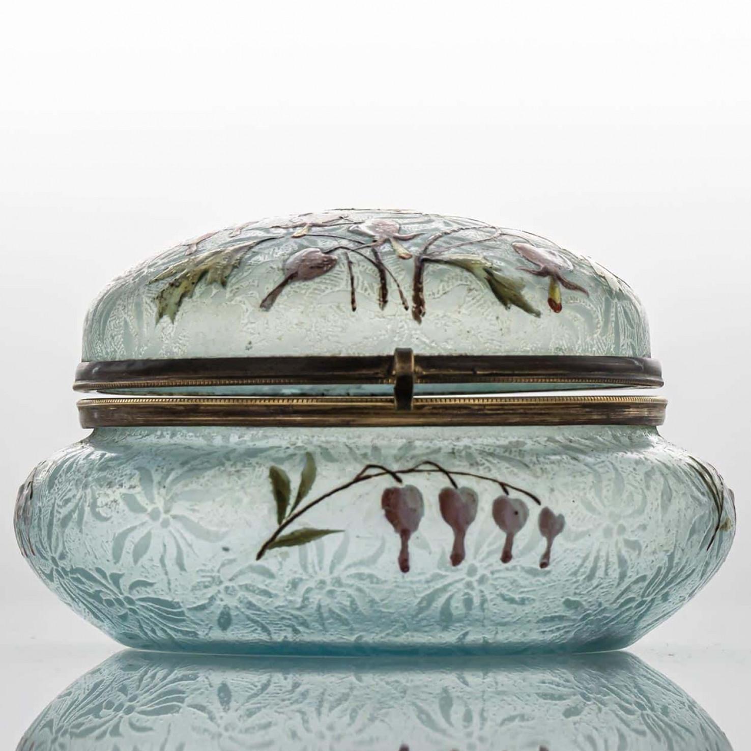 Bonbonnière, verre d'art émaillé, France en vente 1