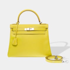 Candy Limited Edition Hermes Kelly 28 handbag strap in Lime/Perle epsom