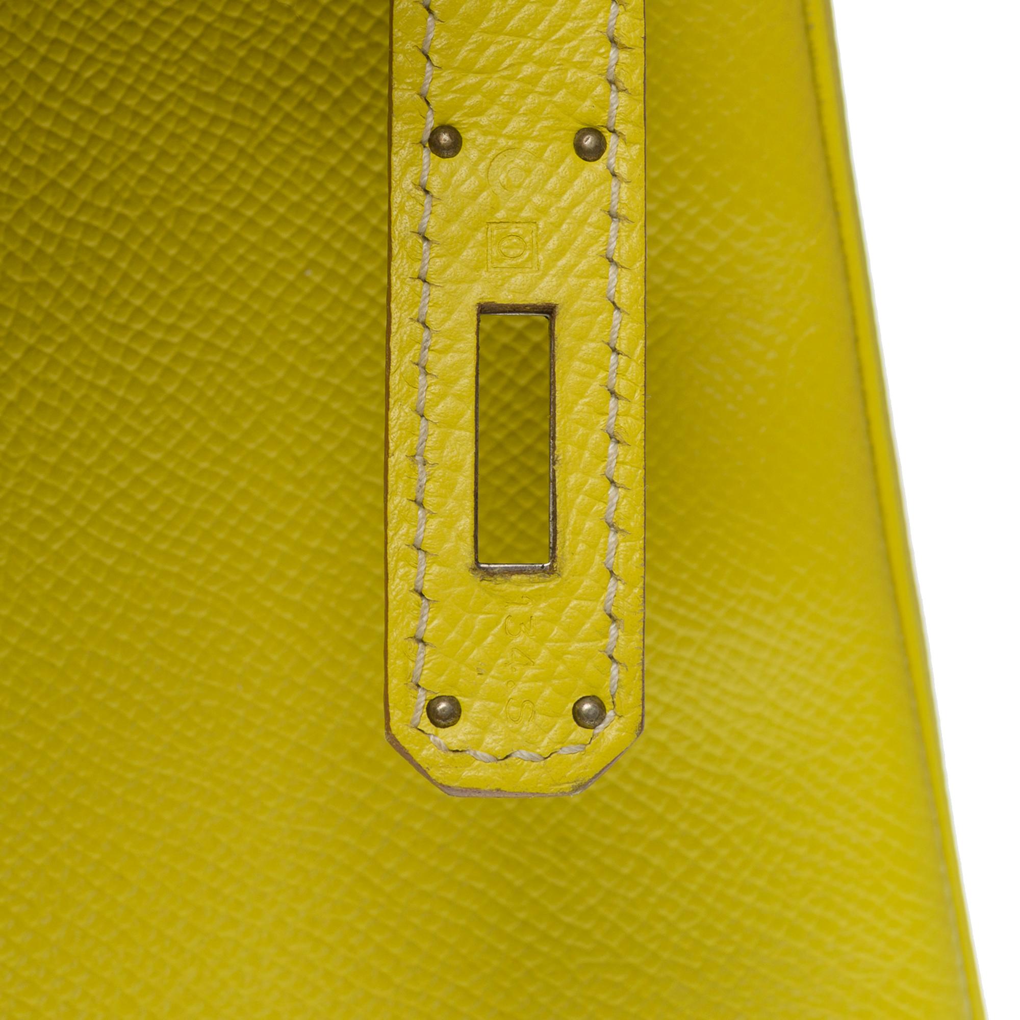 Candy Limited Edition Hermes Kelly 28 handbag strap in Lime/Perle epsom For Sale 3