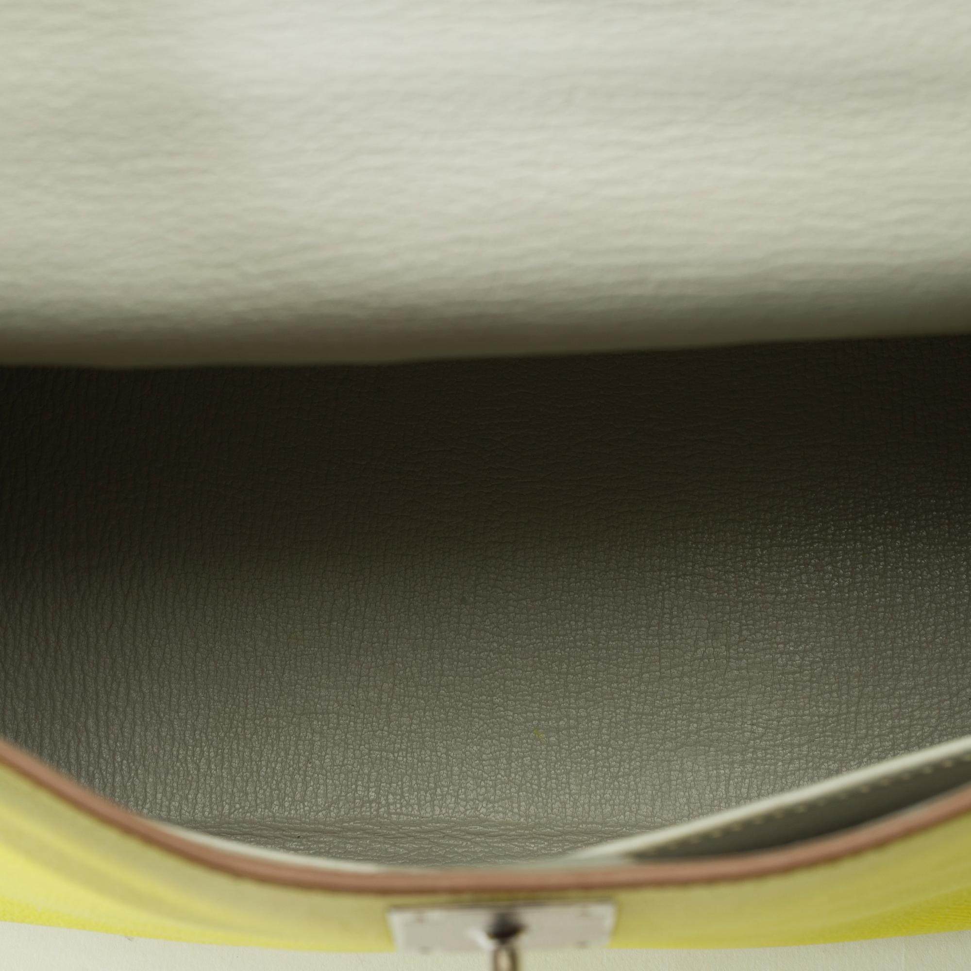 Candy Limited Edition Hermes Kelly 28 handbag strap in Lime/Perle epsom For Sale 4