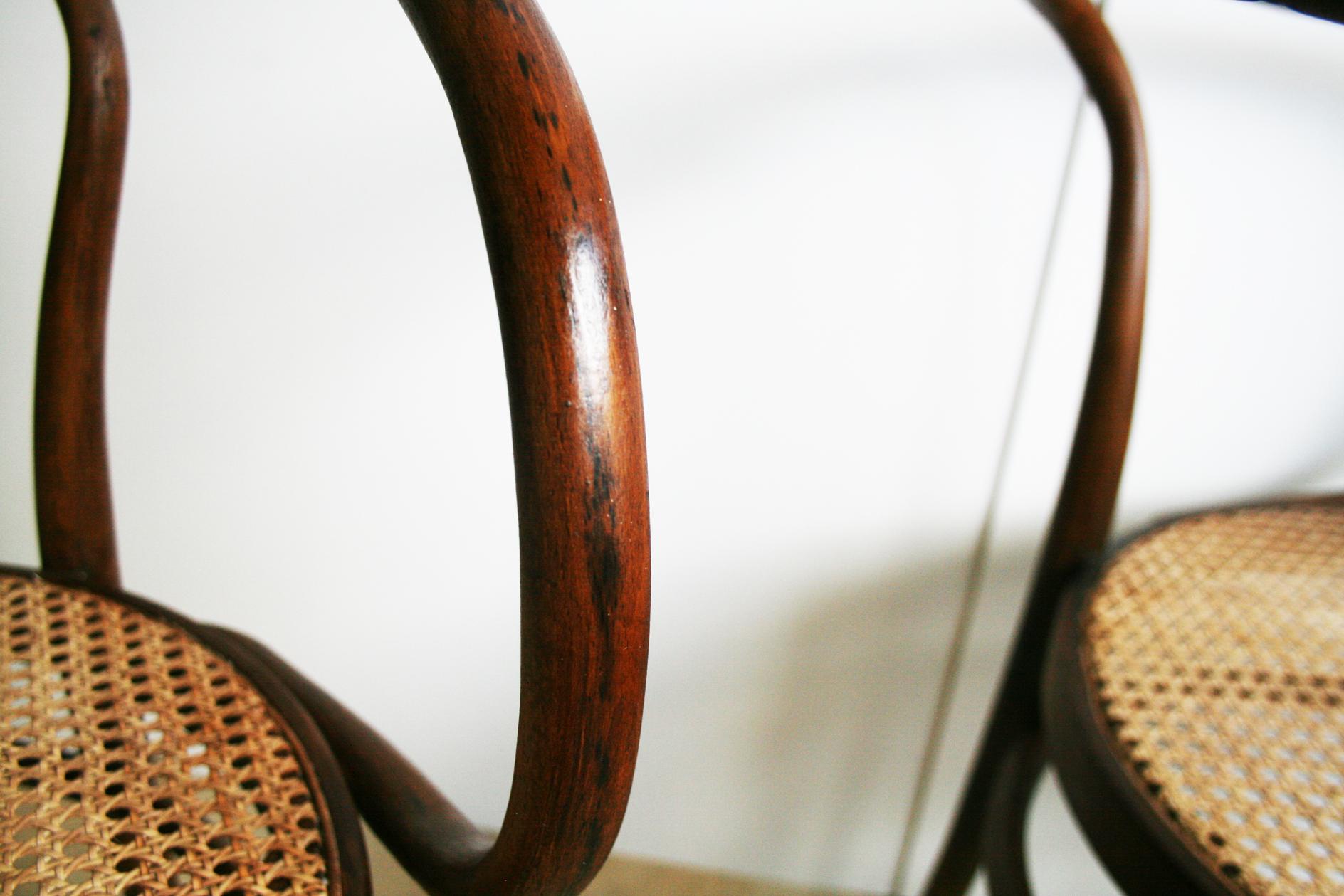 Stühle aus Rohr und Bugholz nach Thonet 209:: 1940er Jahre 11