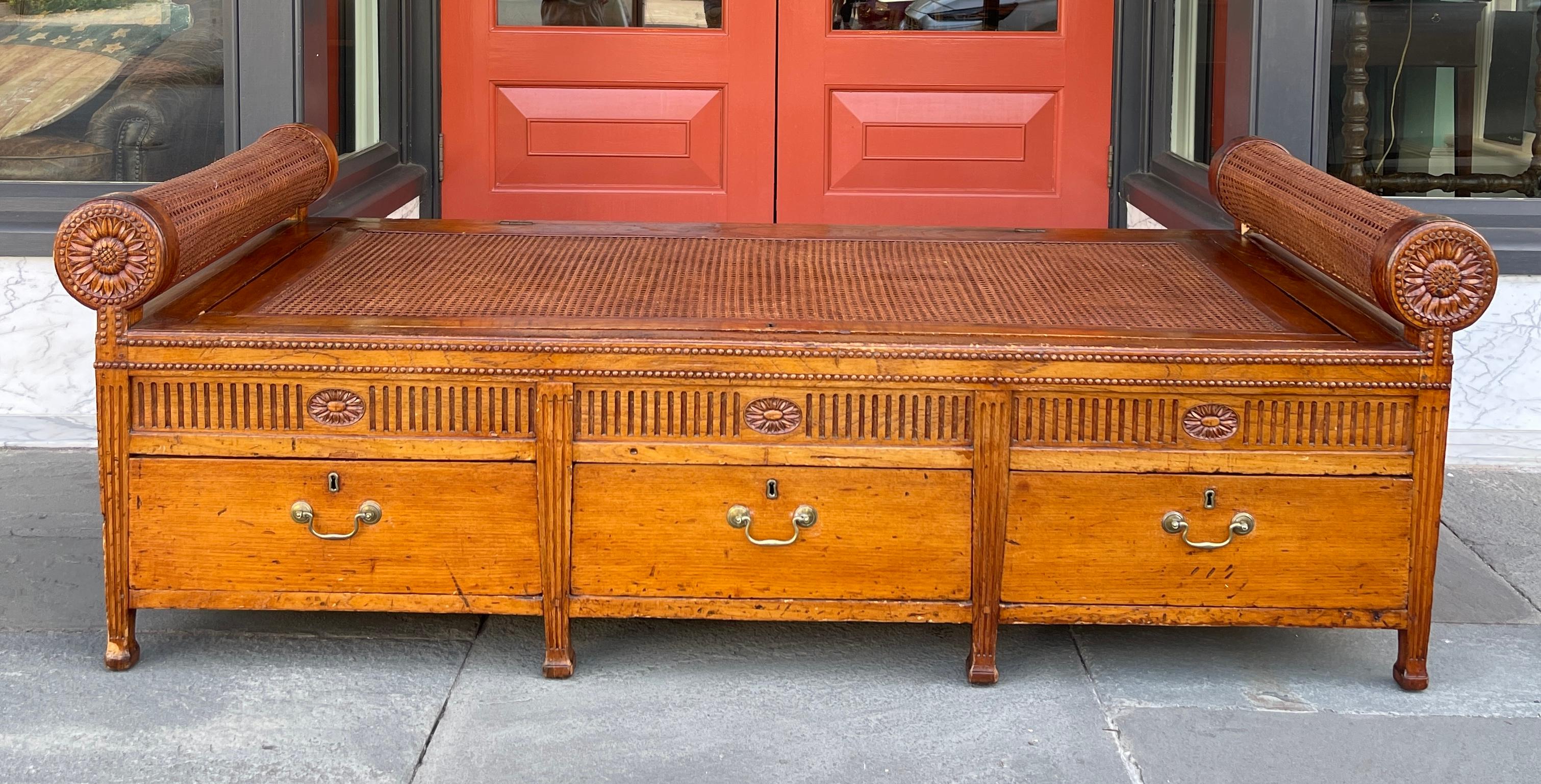 Cane and hardwood China Trade day bed with rolled arms c.1820 For Sale 1