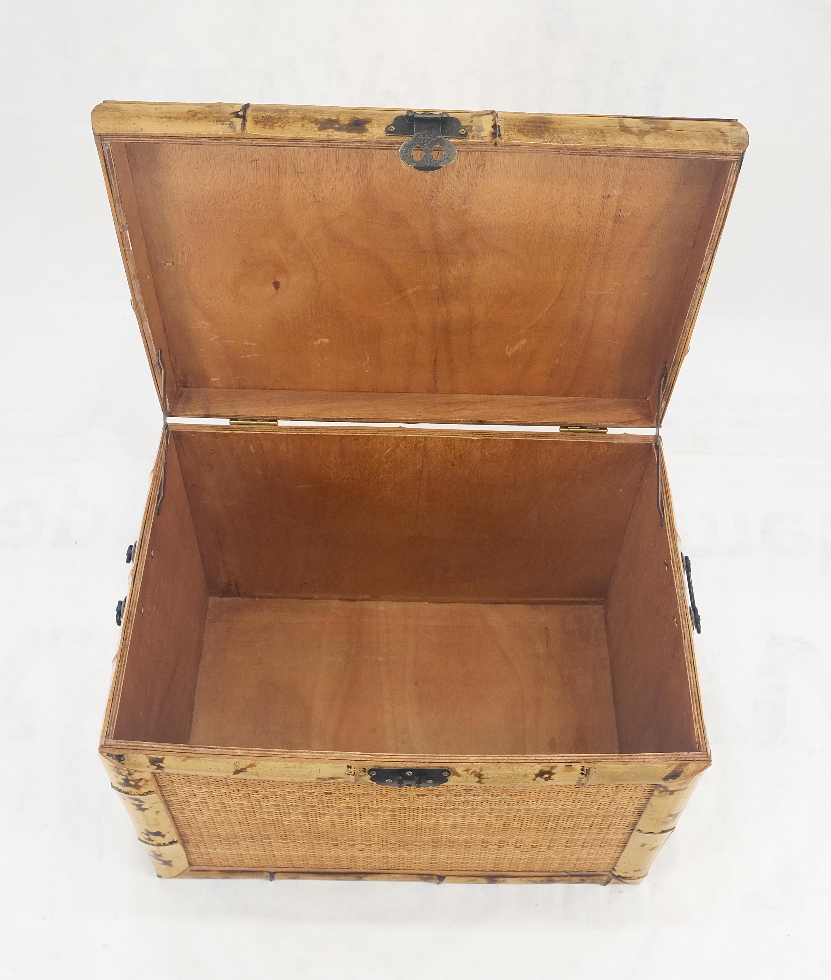 Schilfrohr & gebrannter Bambus Kompakte 16x23 Dekorative Hoffnungstruhe Trunk MINT im Angebot 3