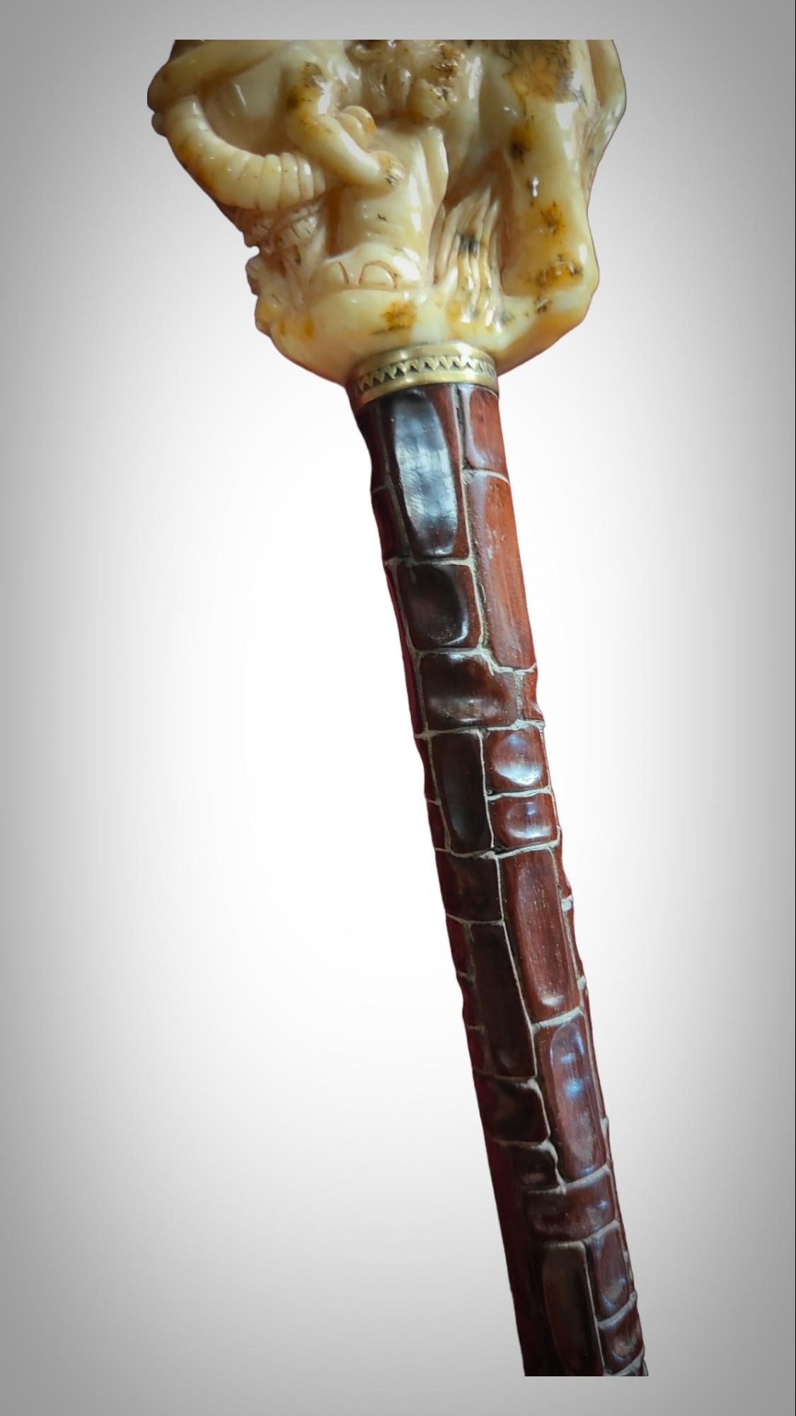 Late 19th Century Cane In Baltic Amber XIX Century For Sale