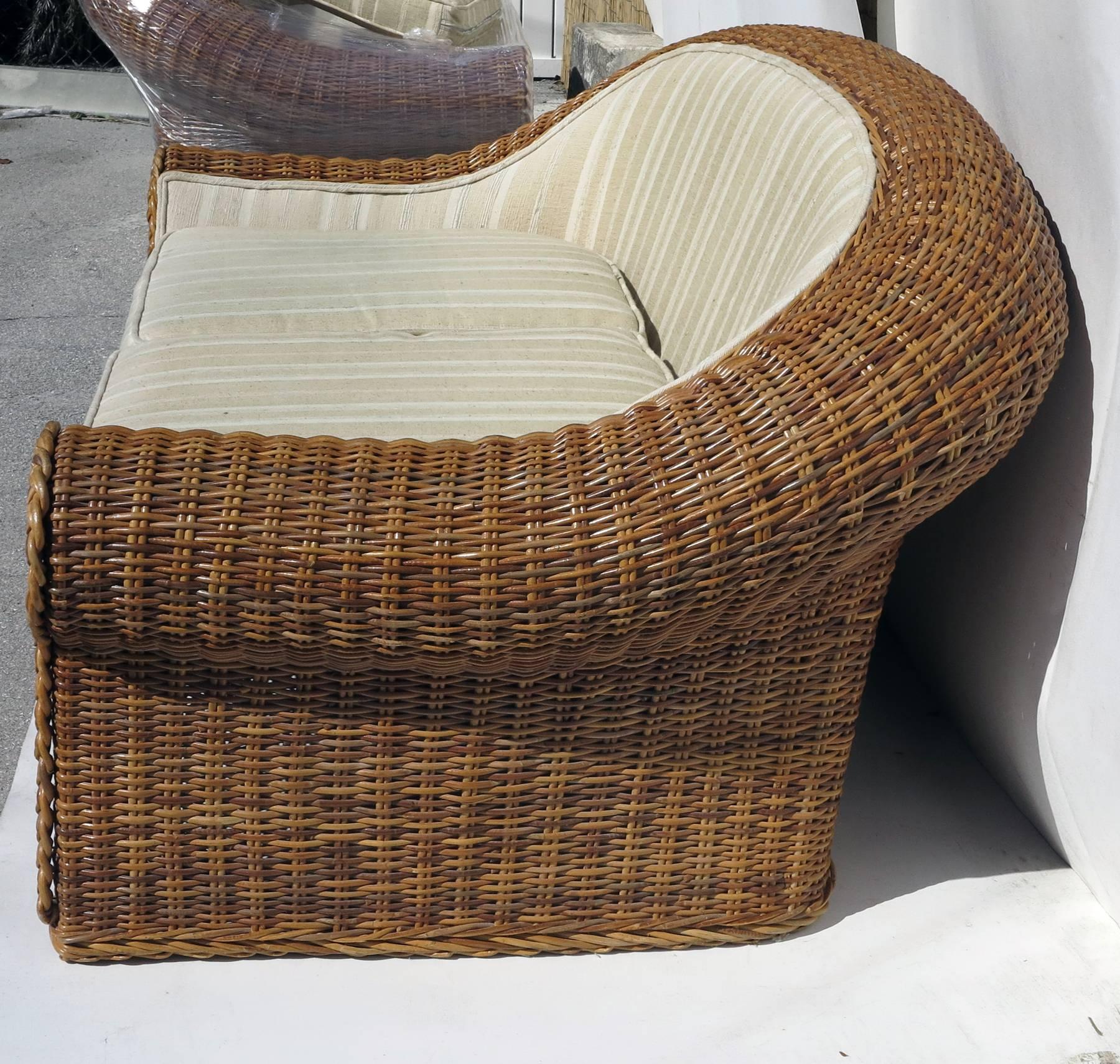 cane love seat