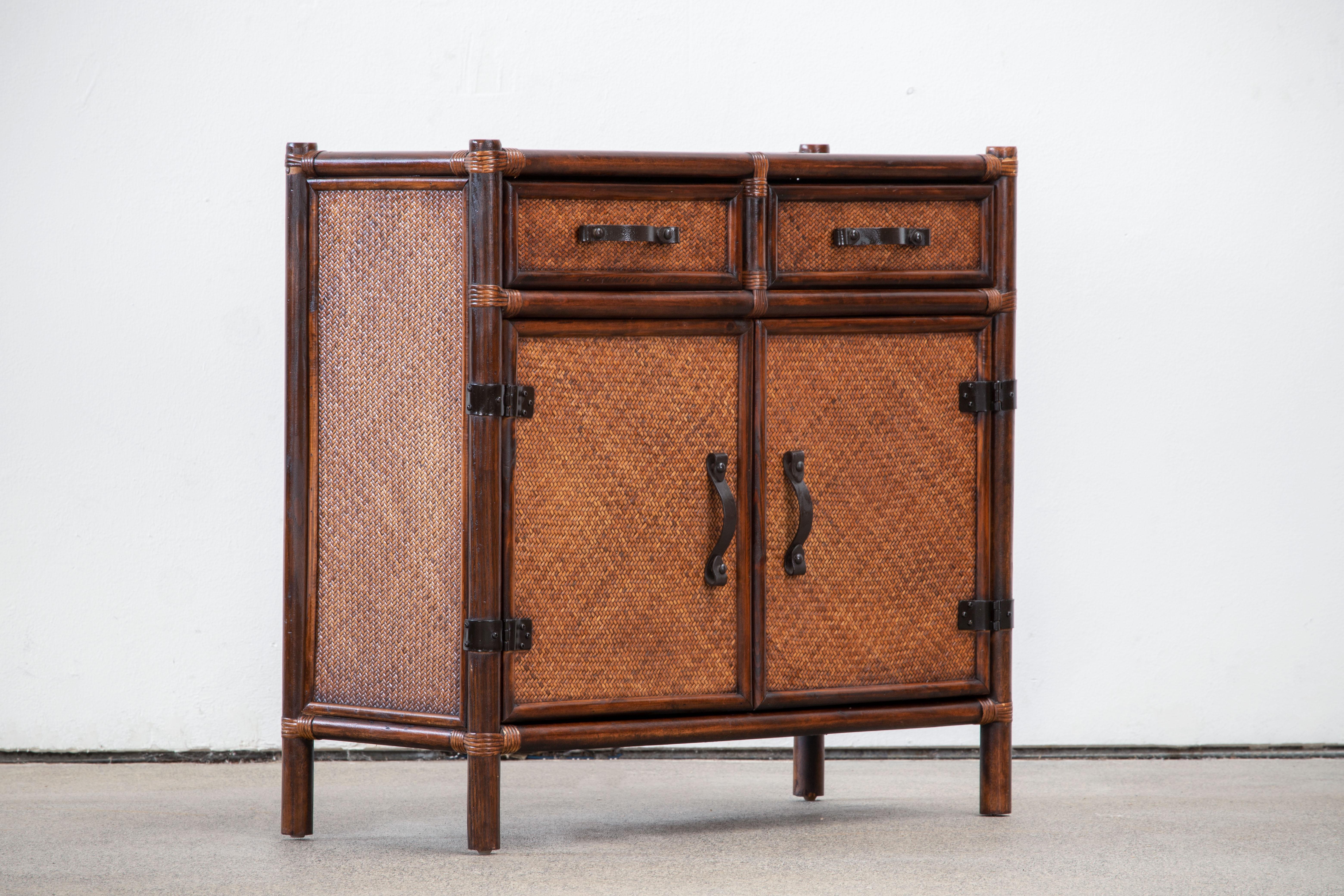 Cane Organic Mid-Century Chest of Drawers, 1970, Italy For Sale 3