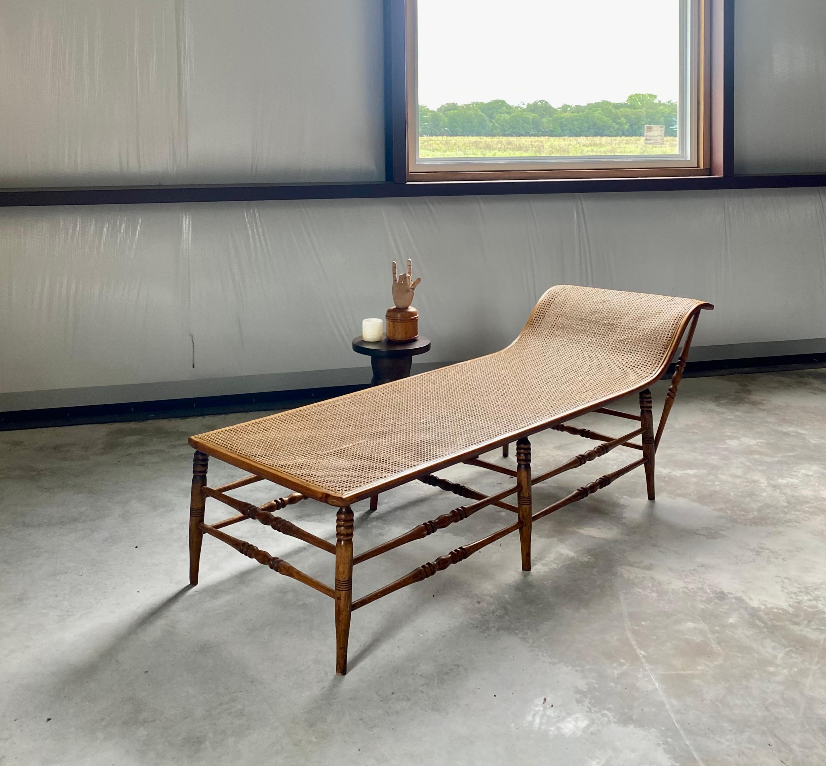 Caned Recamier (after Heywood Wakefield) Chaise Longue Lounge 4
