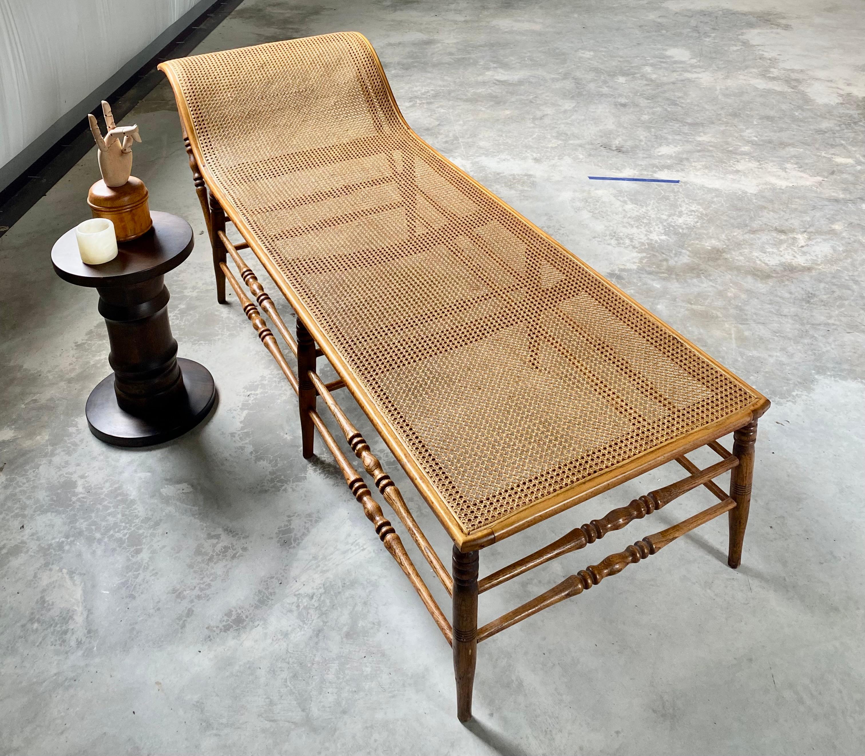 American Caned Recamier (after Heywood Wakefield) Chaise Longue Lounge