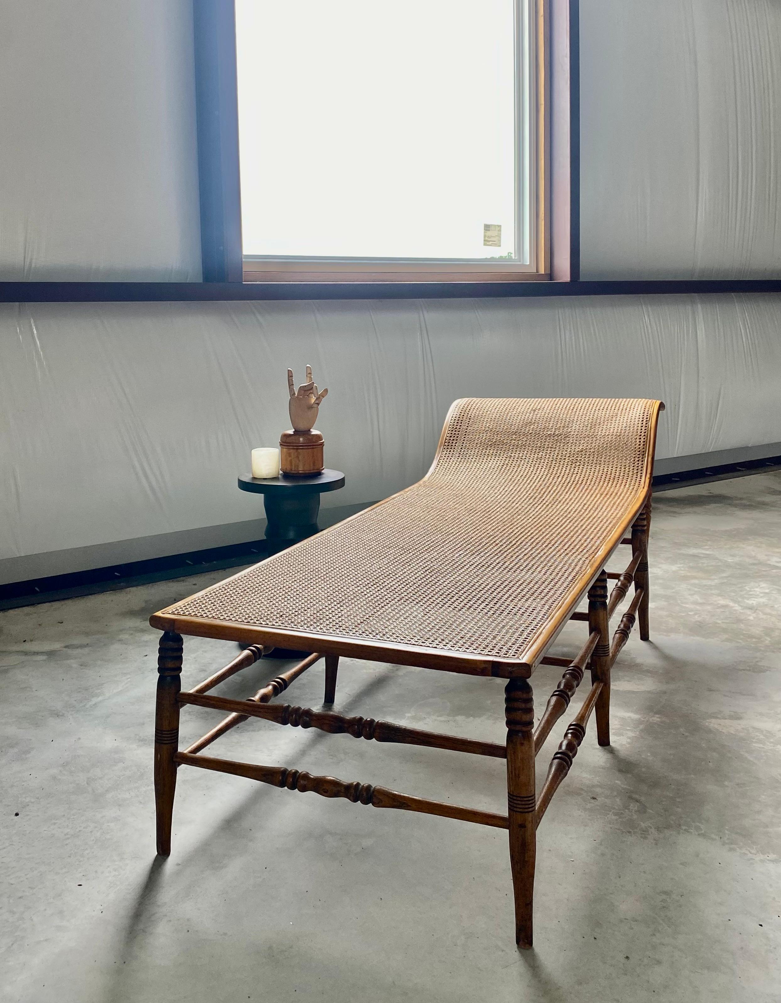 Caned Recamier (after Heywood Wakefield) Chaise Longue Lounge 1