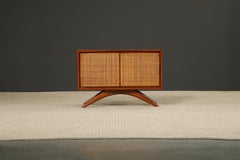 Cabinet sculptural à cannes par Vladimir Kagan pour Grosfeld House, années 1950, signé