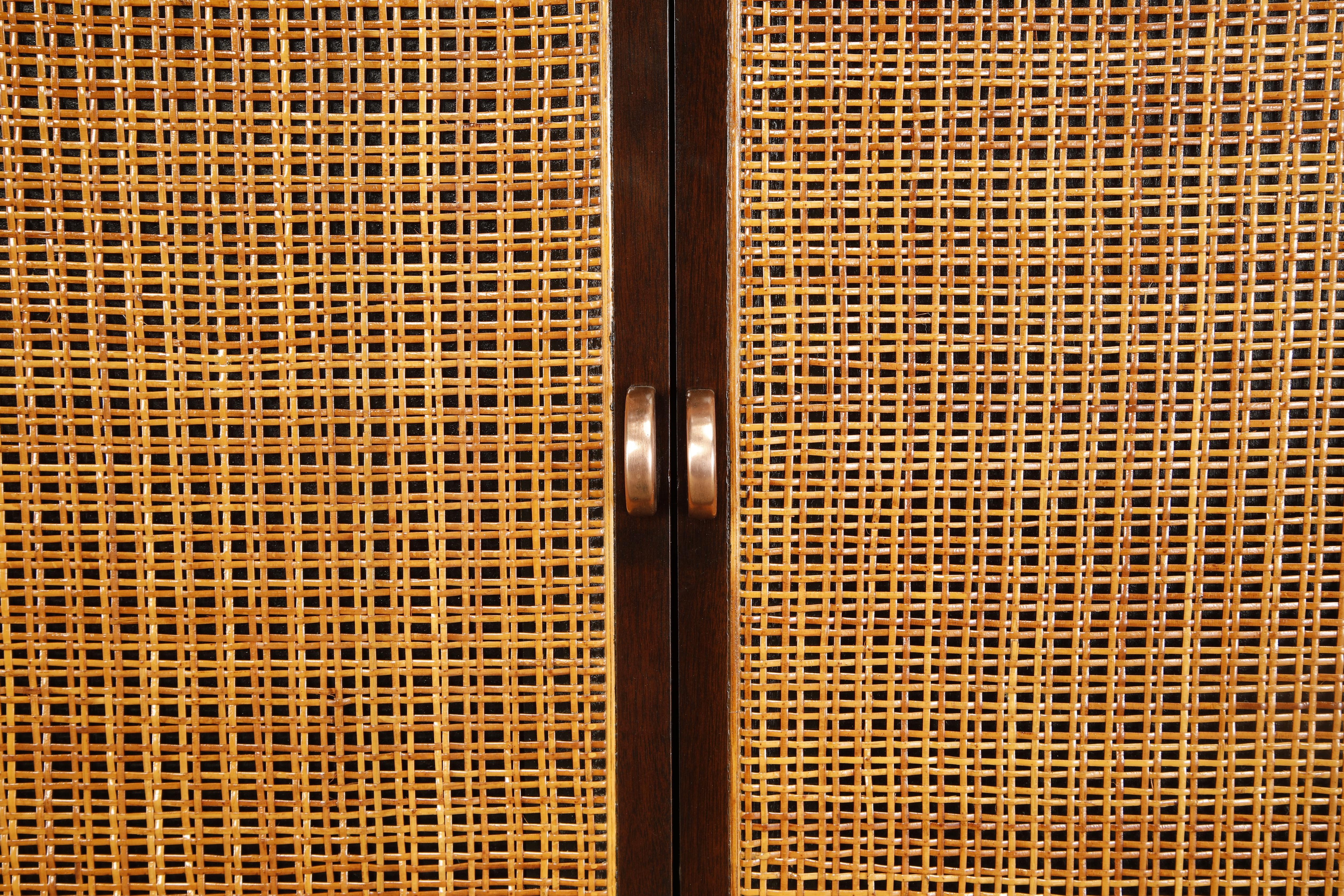 Sideboard-Schrank mit Rohrgeflecht von Paul McCobb für Directional Furniture, um 1958, signiert  im Angebot 3