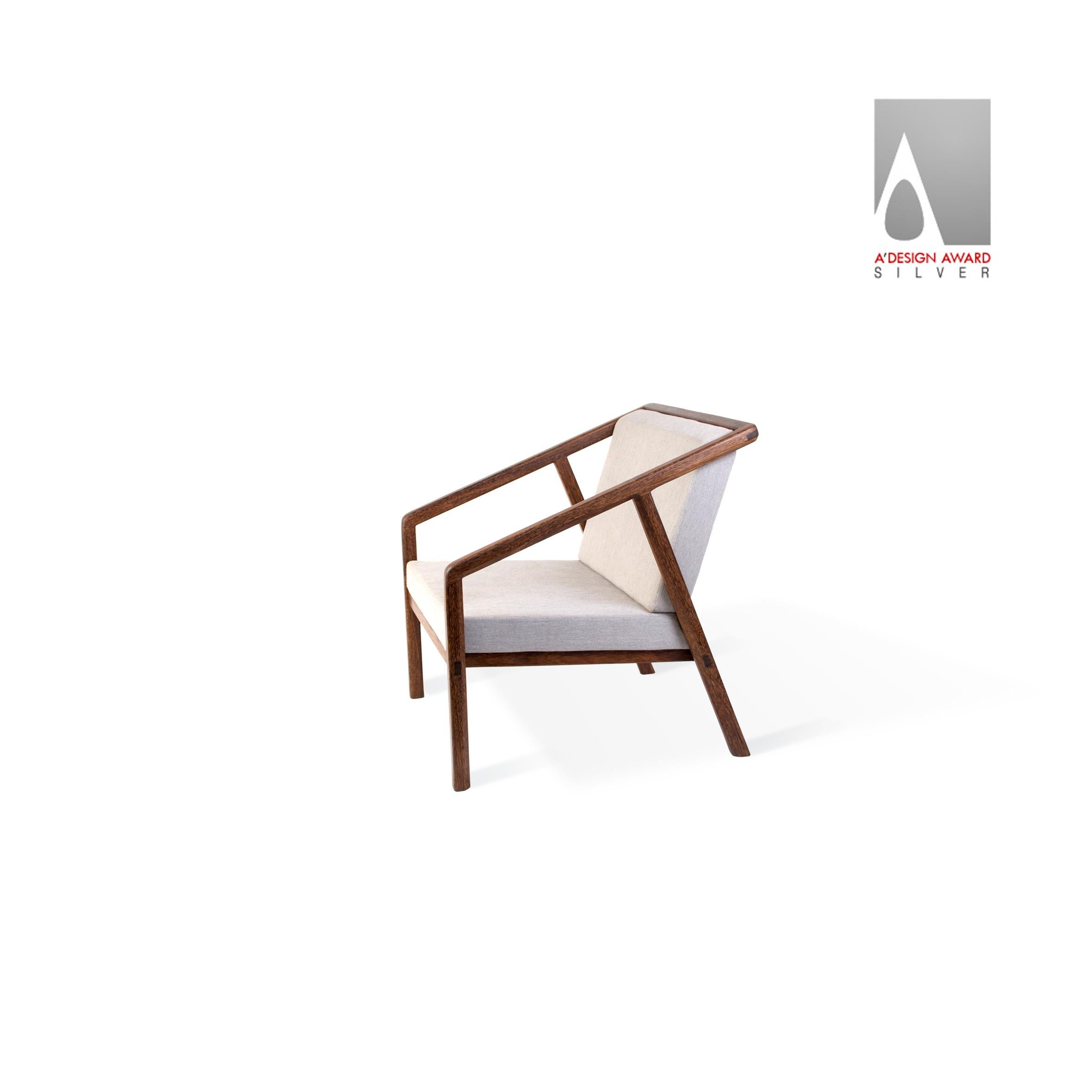 South American Canela Contemporary Armchair in Brazilian Hardwood by Knót Artesanal For Sale