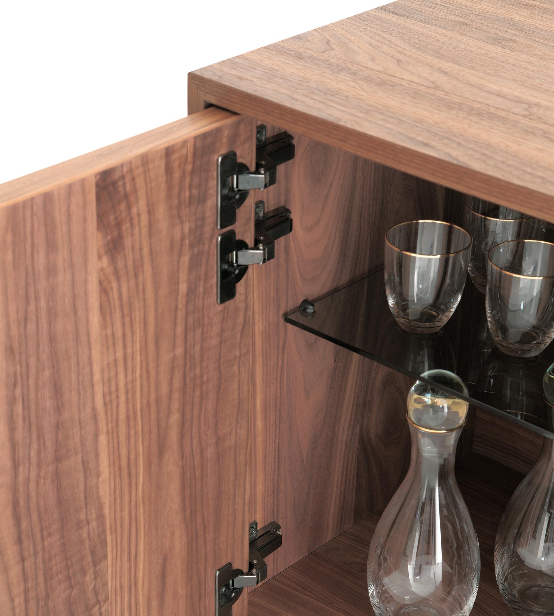 Cómoda Canette, dos puertas y 3 cajones, de Morica Design en venta 4