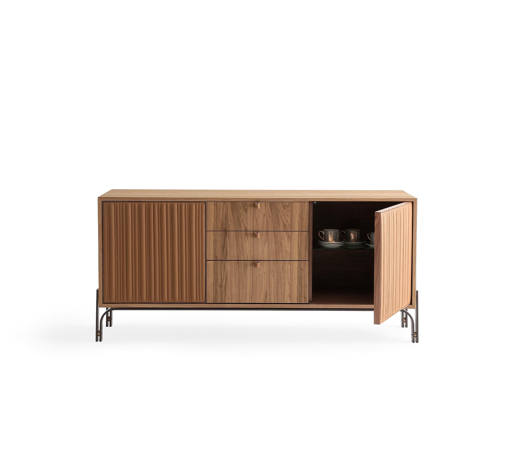 Cómoda Canette, dos puertas y 3 cajones, de Morica Design Posmoderno en venta