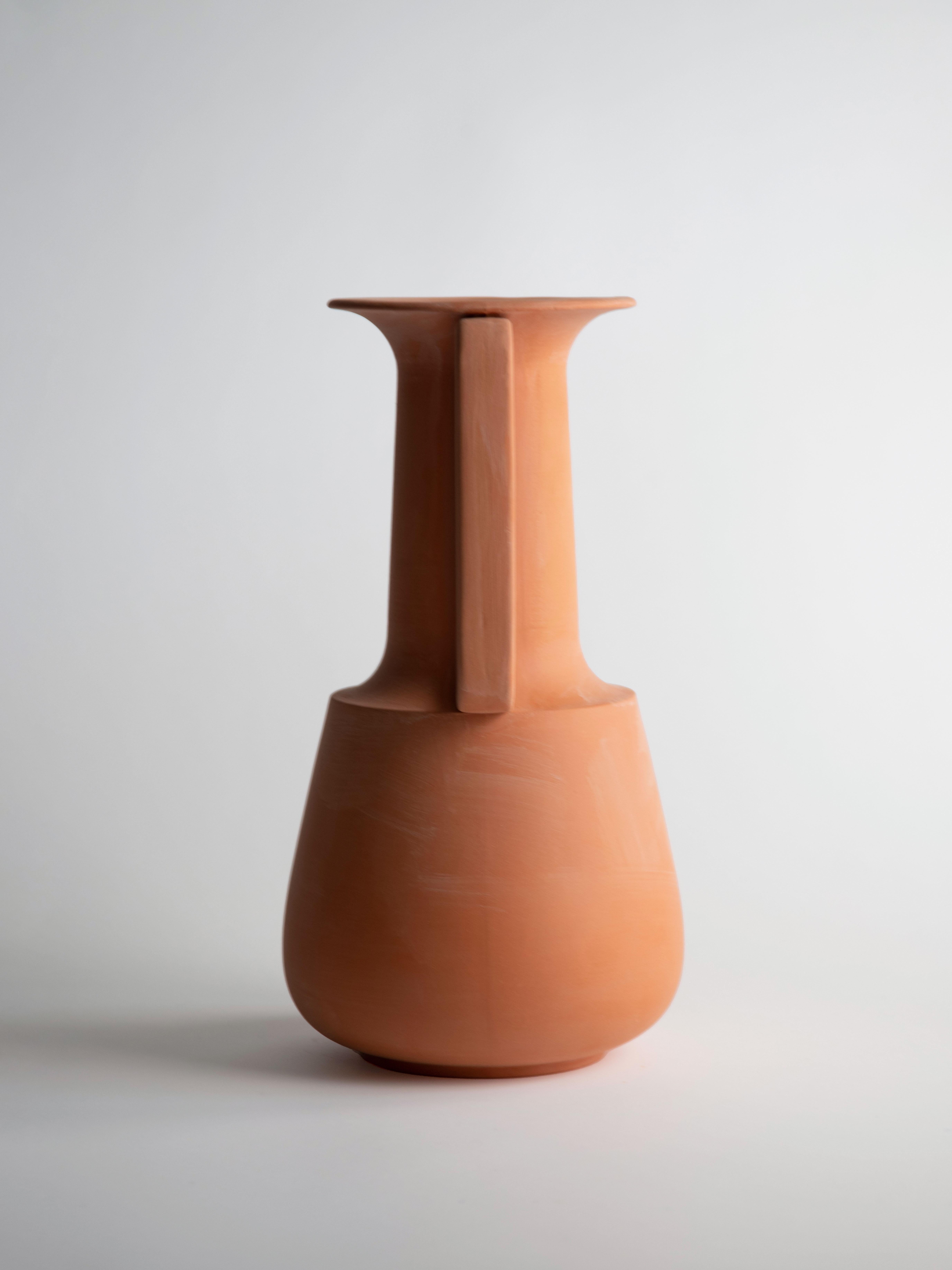 Cannate 1 Pot by Secondome Edizioni
Designer: Giulio Iacchetti.
Dimensions: Ø 27 x H 37 cm.
Materials: Clay. 

Collection / Production: Secondome. Available in different shapes. Please contact us.

THE GALLERY
Secondome is a Design Gallery focused