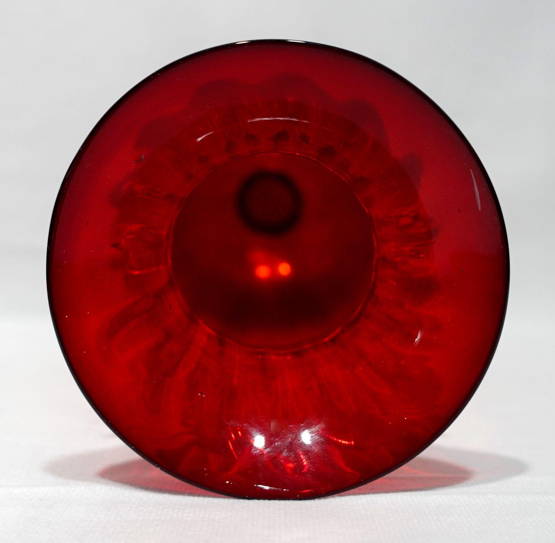 Cannellini Red Art Glass Vase and Center Bowl For Sale 10
