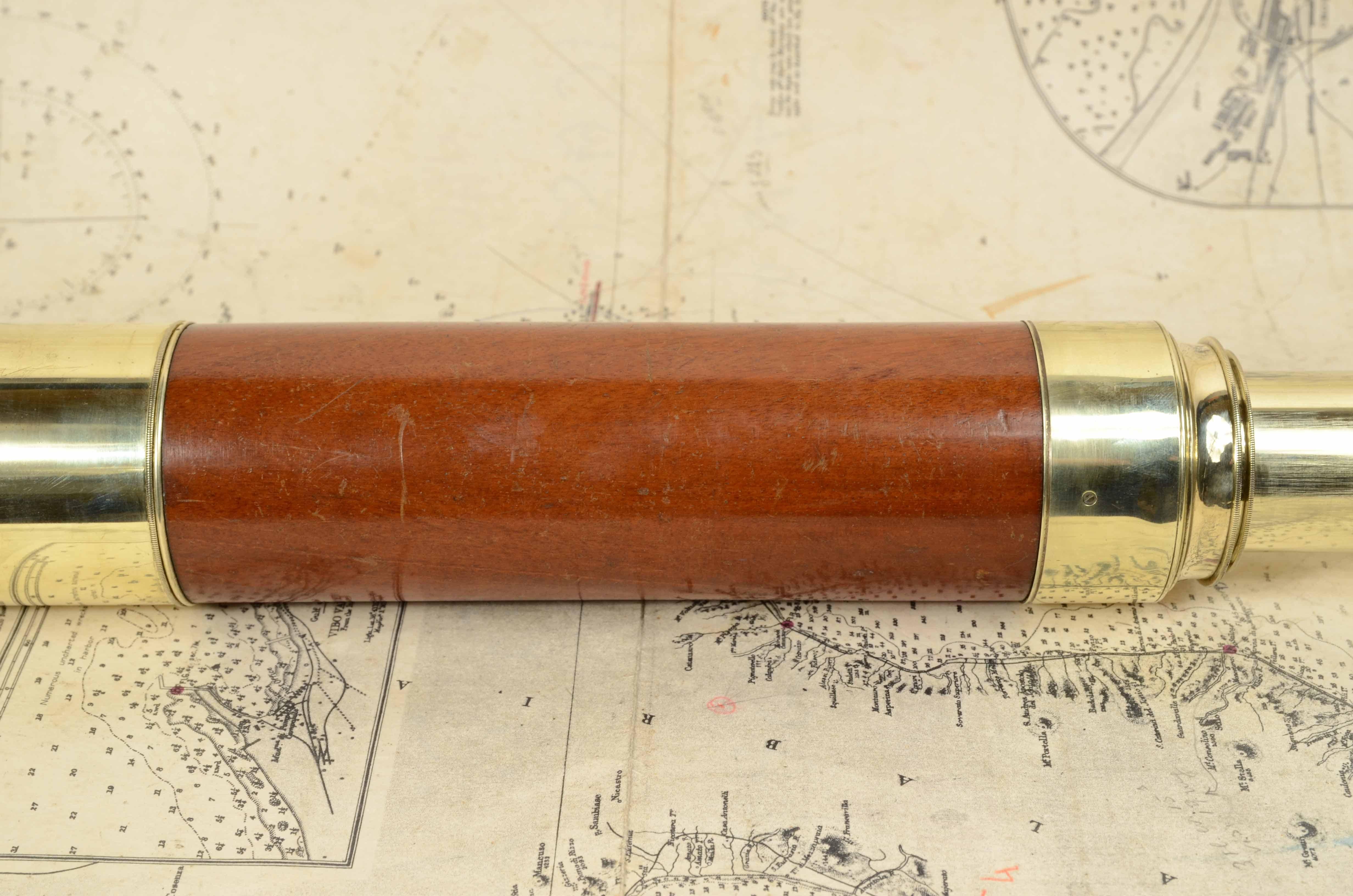 Brass and wood telescope 2 extensions signed J. Somalvico circa 1820 8