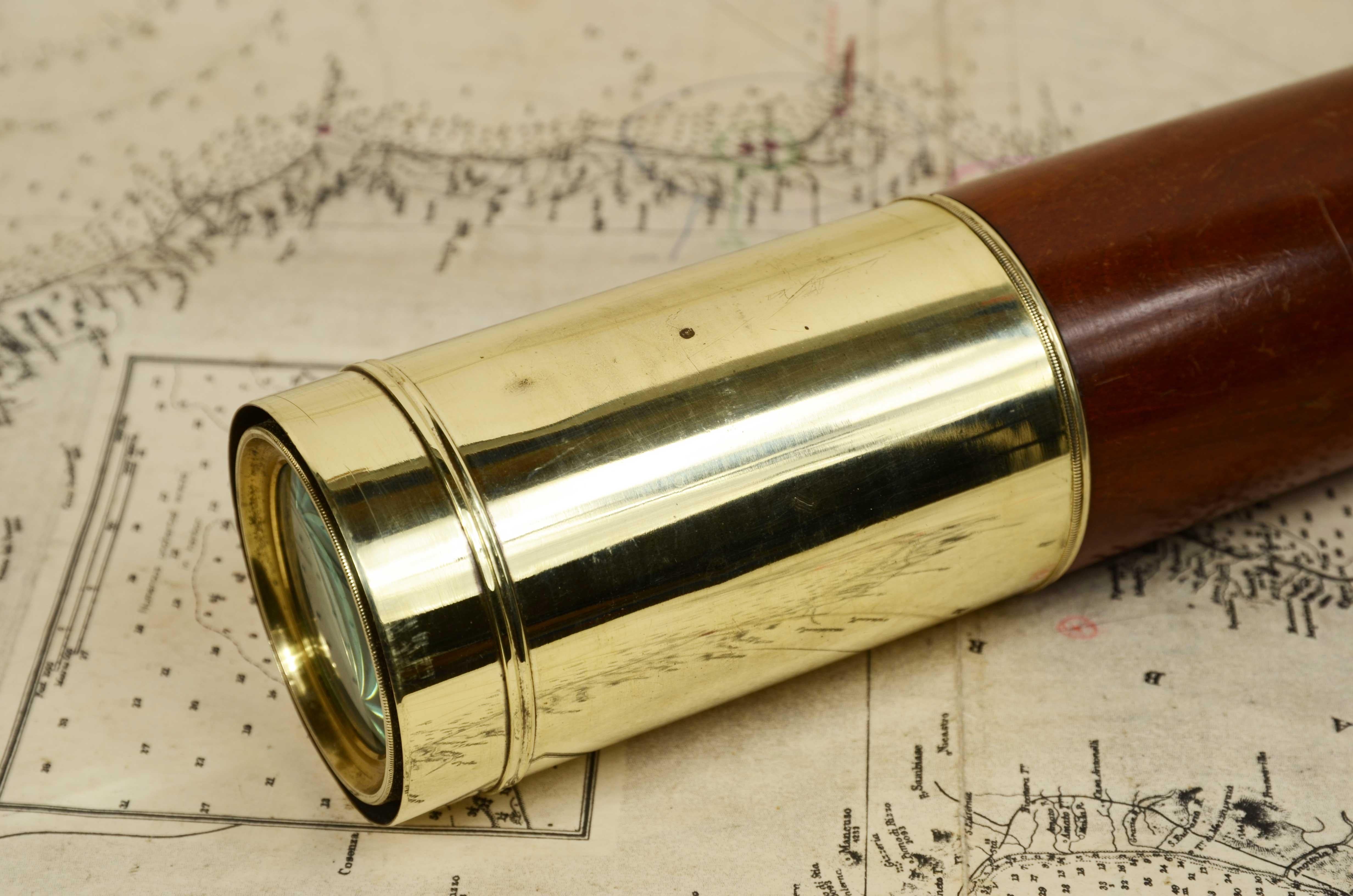 Brass and wood telescope 2 extensions signed J. Somalvico circa 1820 9