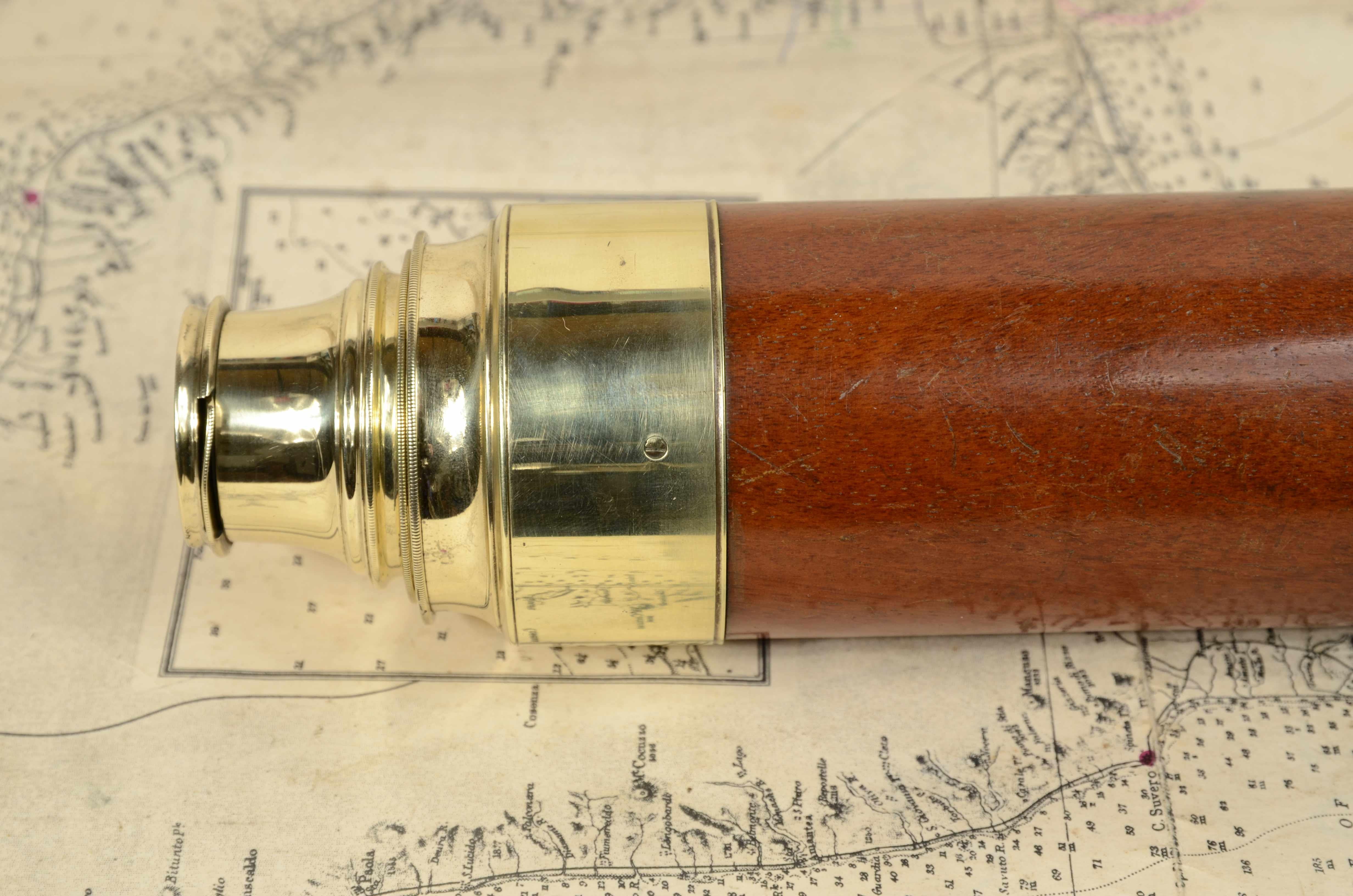 Brass and wood telescope 2 extensions signed J. Somalvico circa 1820 14